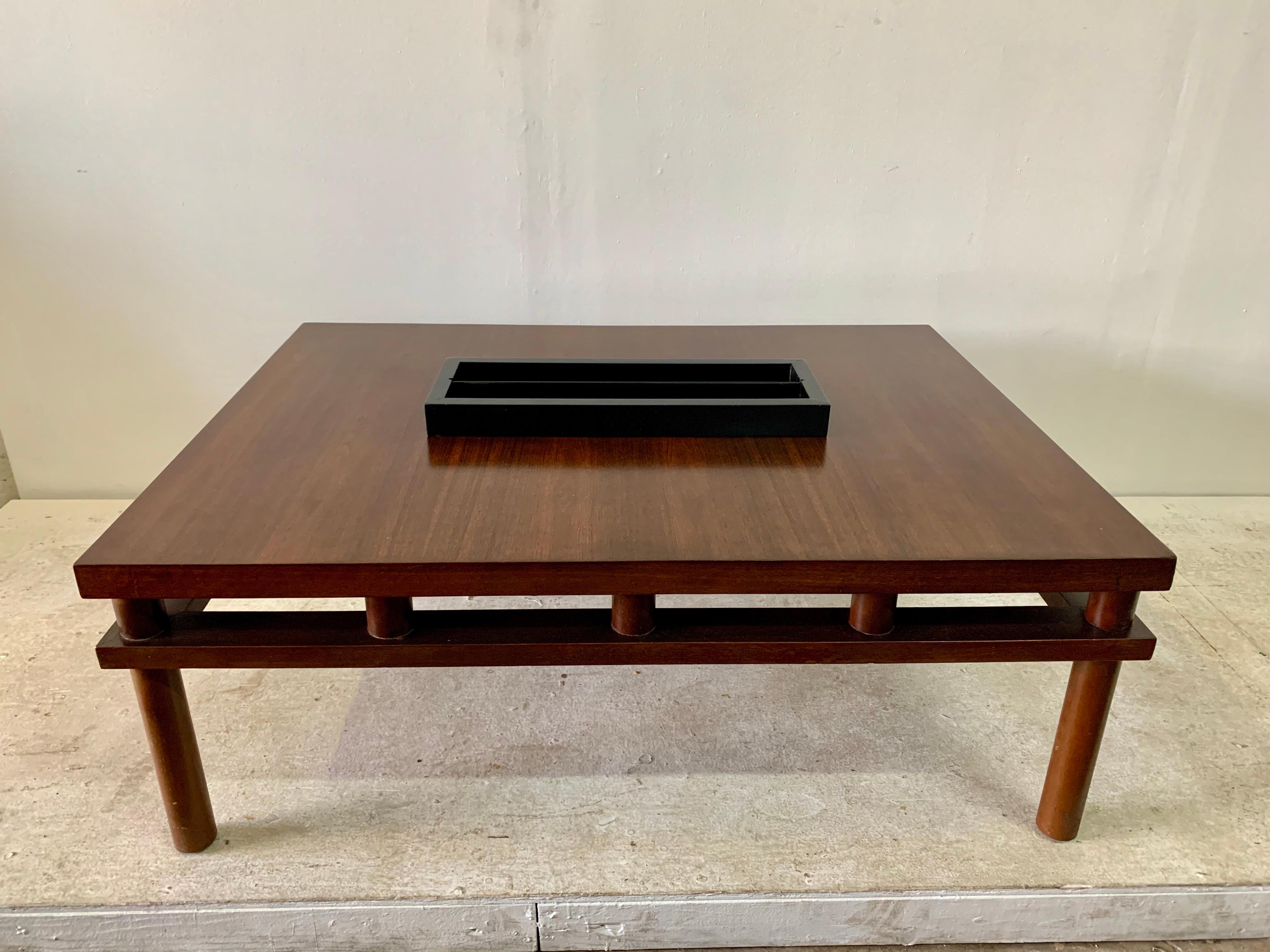 Rare T.H. Robsjohn-Gibbings for Widdicomb Coffee Table For Sale 5