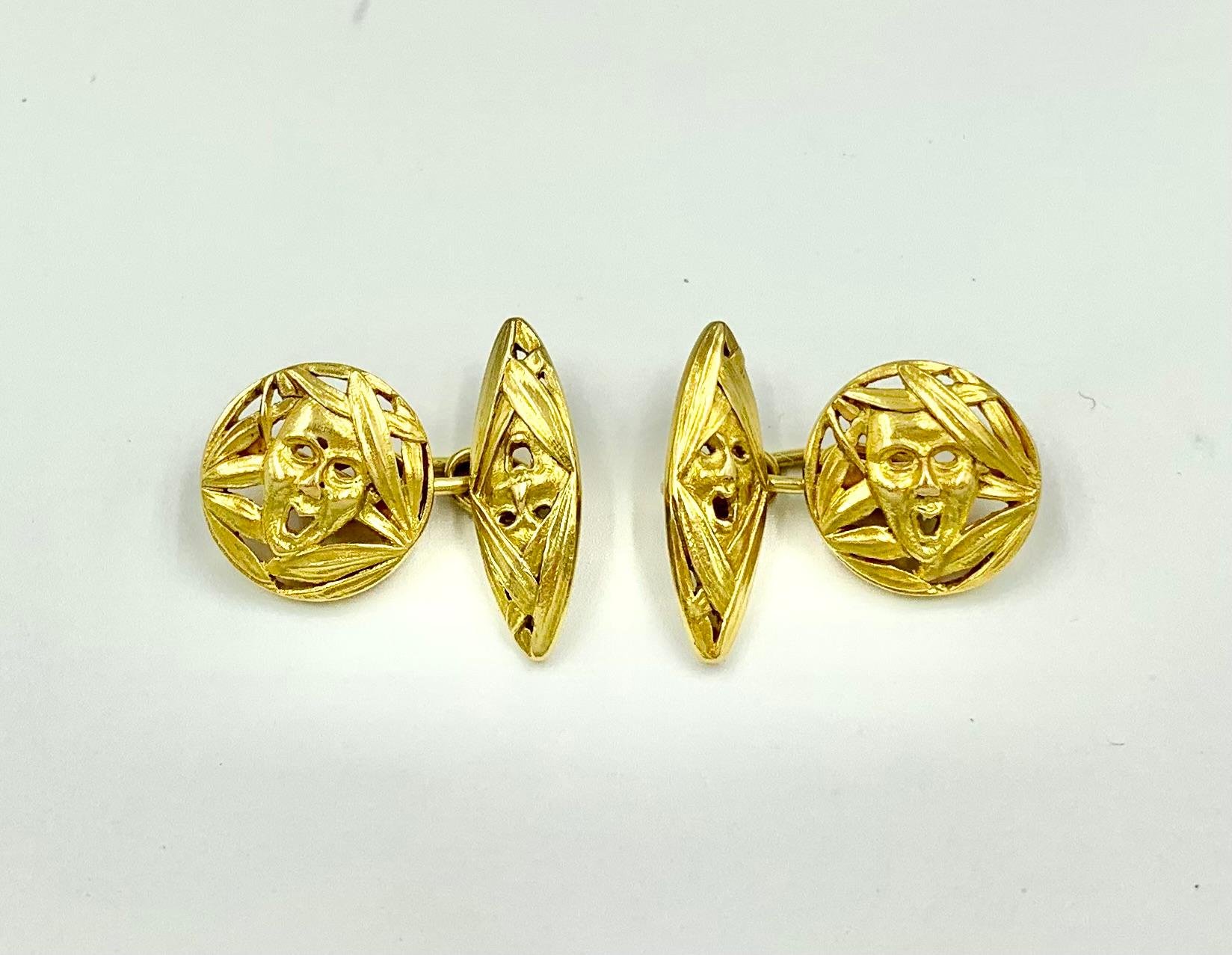Women's or Men's Rare Theater Masks Antique French 18K Yellow Gold Cufflinks, Buttons Dress Set For Sale