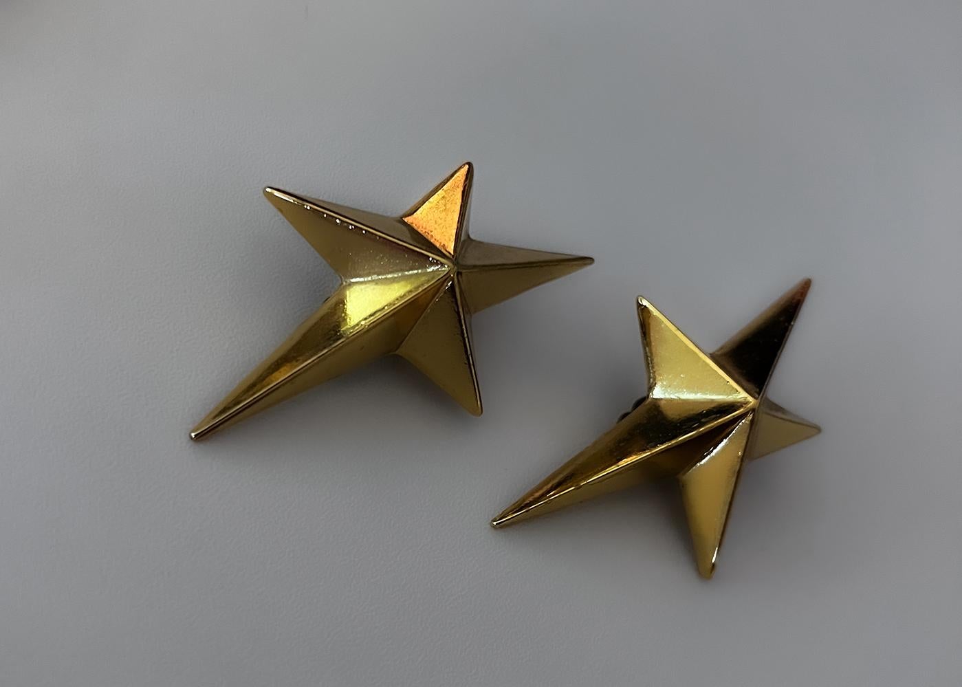 thierry mugler star necklace