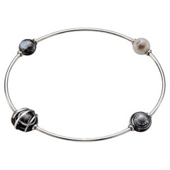 Thierry Mugler rare bracelet jonc manchette « Space Planets », automne-hiver 1987