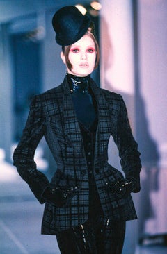 Rare Thierry Mugler FW 1996 Sculptural Runway Skirt Suit Velvet Details