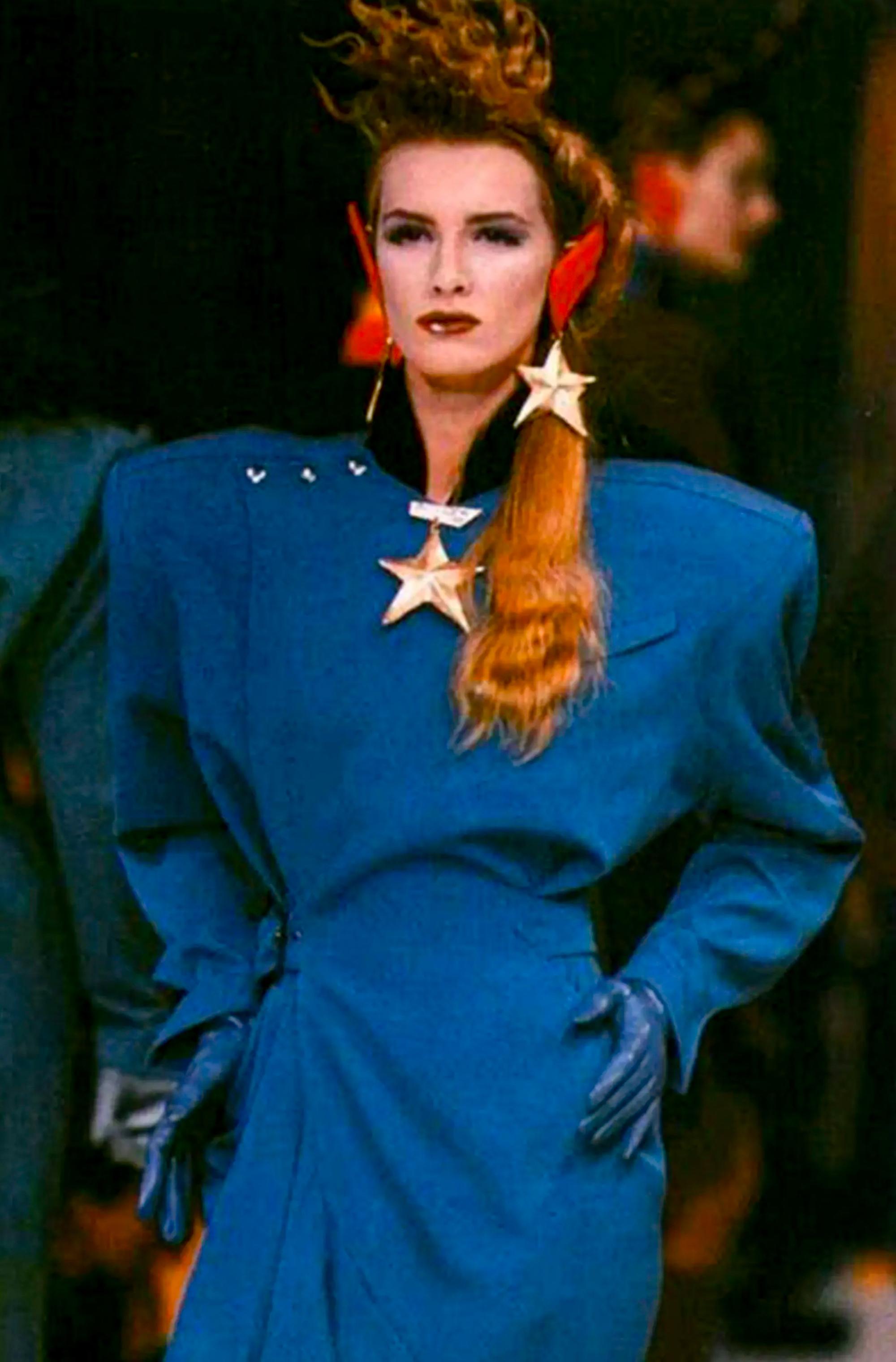 Rare Thierry Mugler FW1986  Les Milteuses ETOILE Brooch Silver Star For Sale 2
