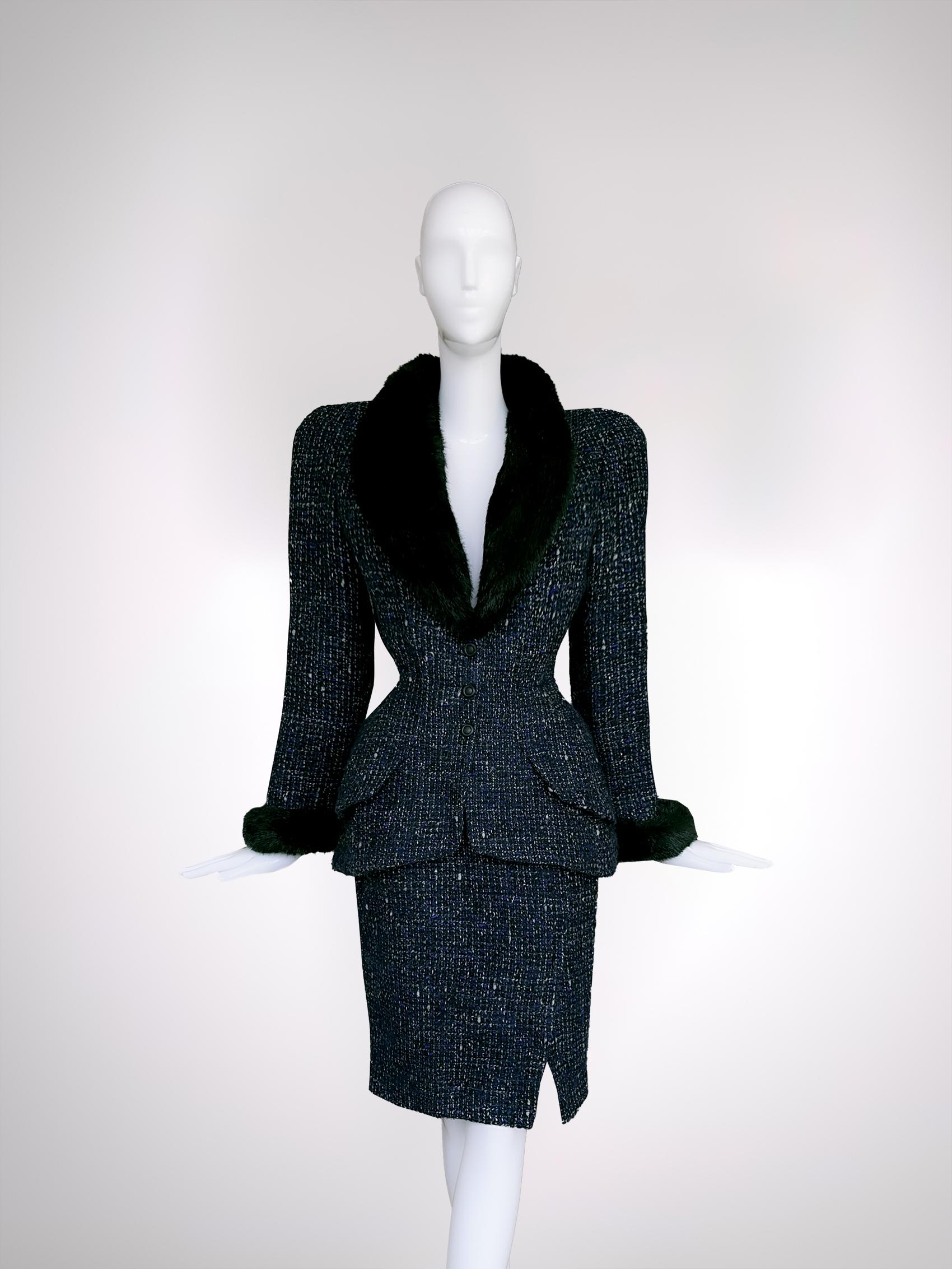 Thierry Mugler tailleur jupe d'archives en tweed rare, automne-hiver 1998  en vente 6