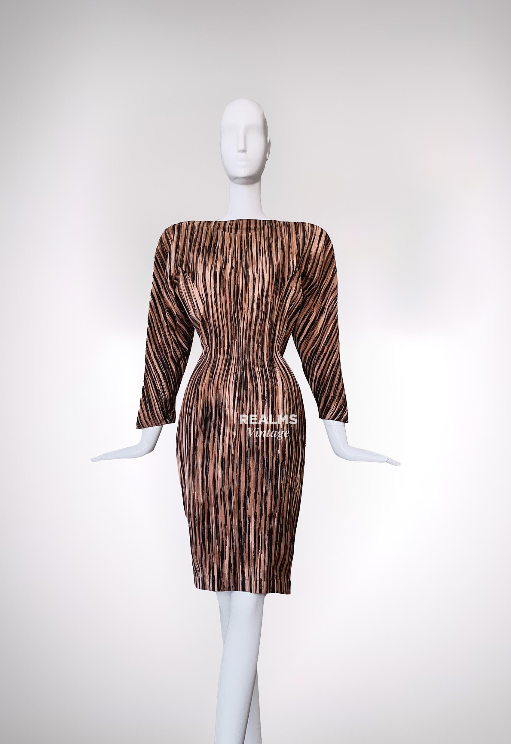 Black Rare Thierry Mugler SS 1988 Iconic African Collection Sculptural Dress For Sale