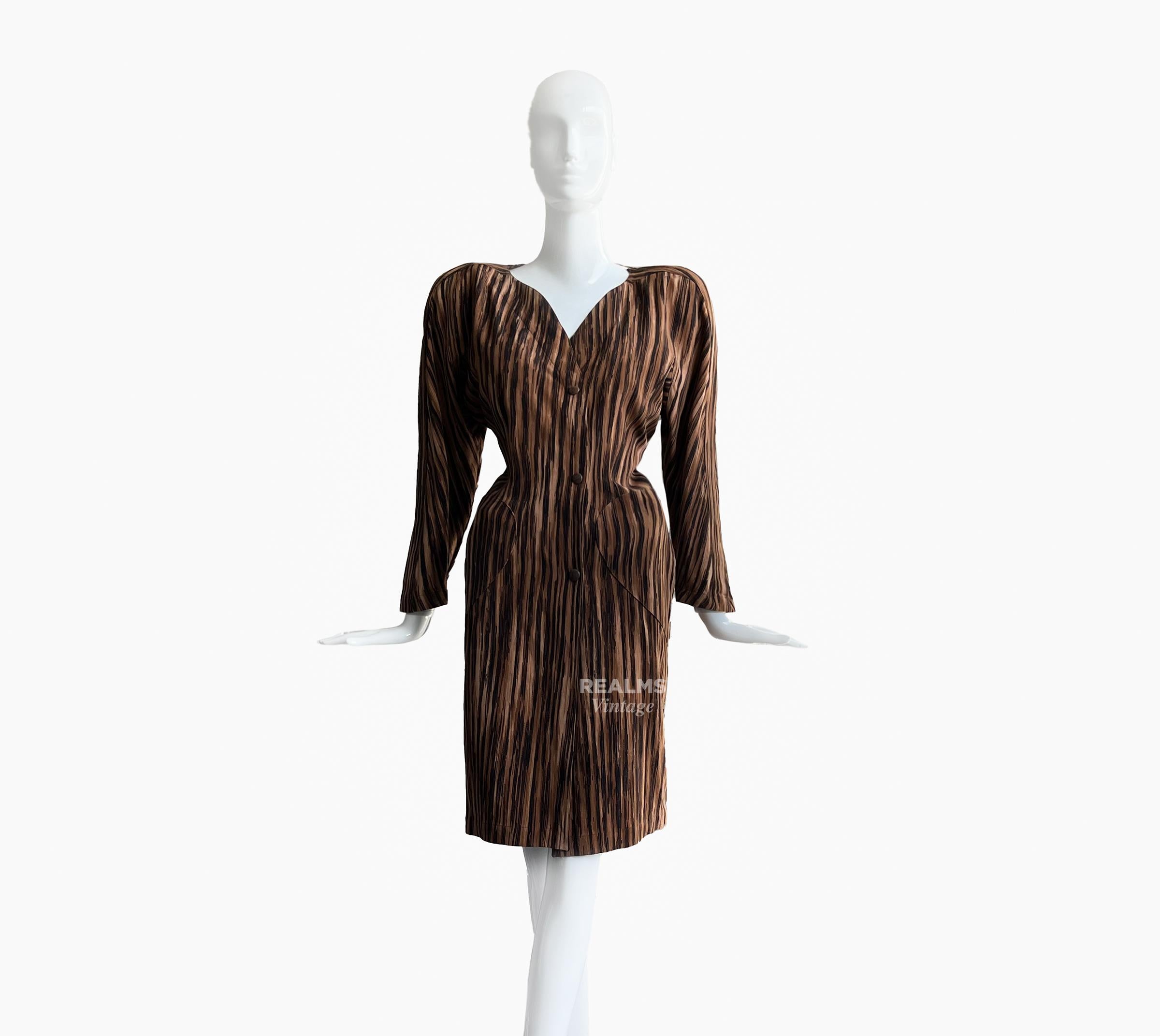 Rare Thierry Mugler SS 1988 Iconic African Collection Sculptural Dress For Sale 3