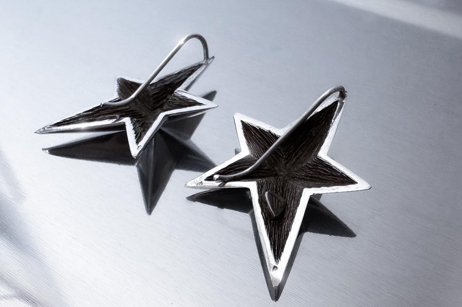 Raros Pendientes Estrella Thierry Mugler Metal Plateado ETOILE en venta 1