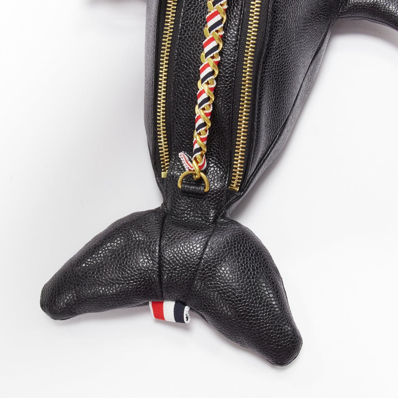 rare THOM BROWNE Mini Dolphin black pebbled leather crossbody bag For Sale 2