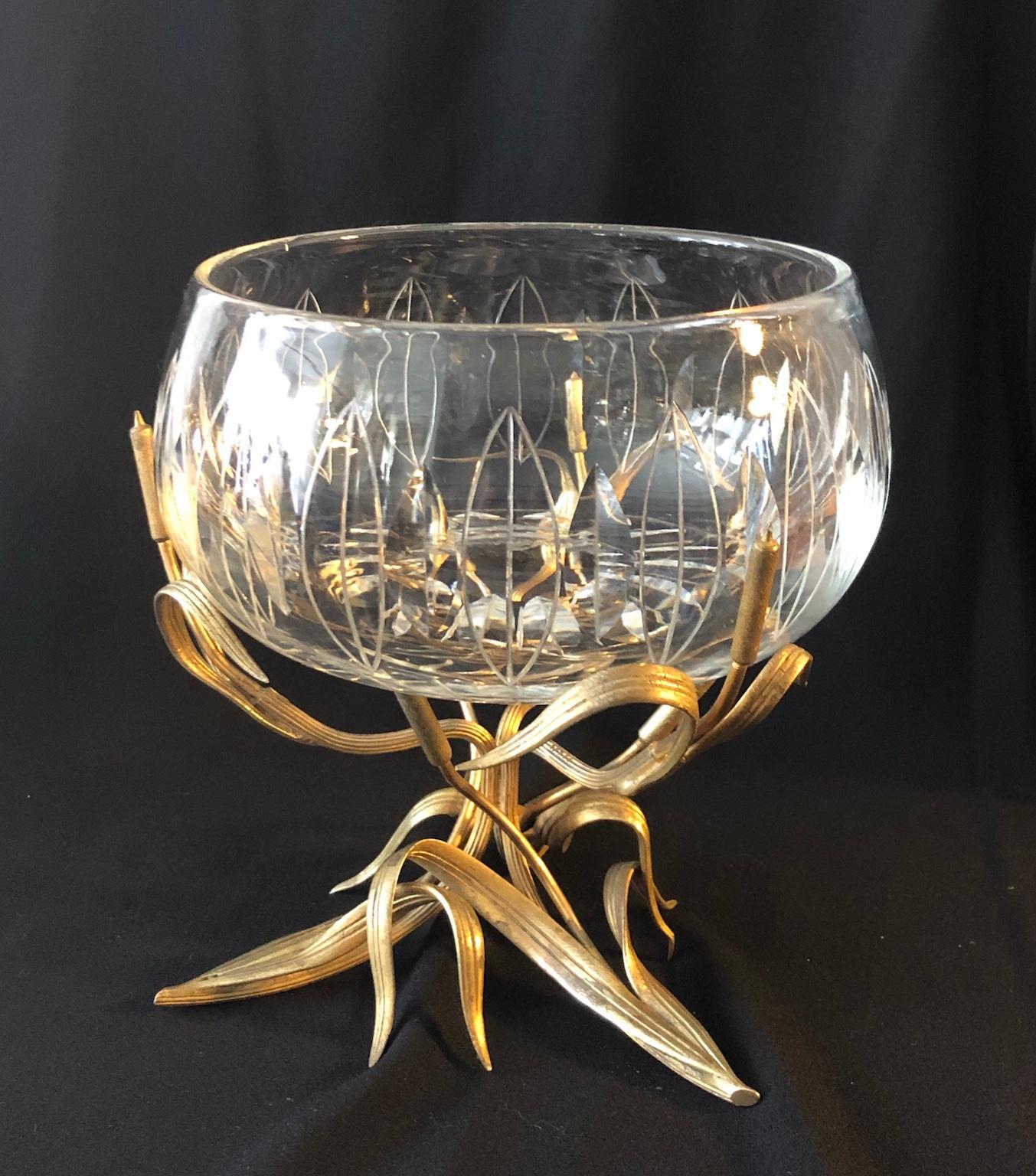 Rare Thomas Webb Cut Glass Centrepiece Bowl on Gilt Bronze Stand, England, 1950s For Sale 4