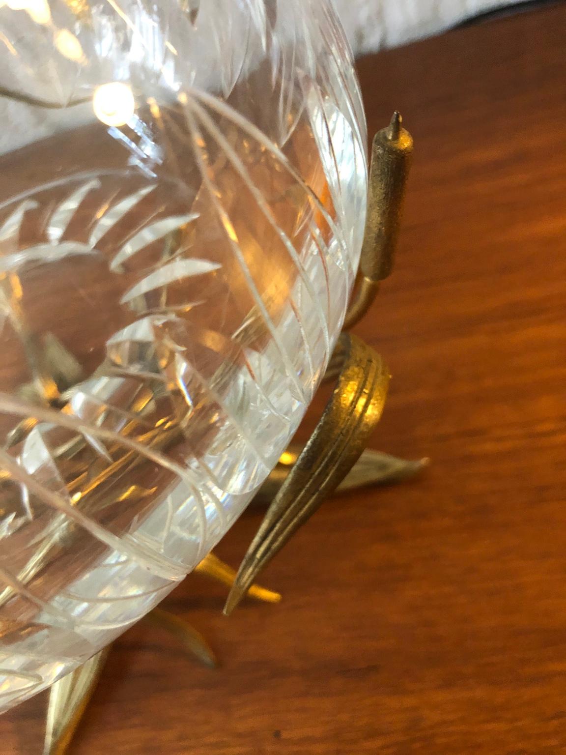 Mid-Century Modern Rare Thomas Webb Cut Glass Centrepiece Bowl on Gilt Bronze Stand, England, 1950s For Sale