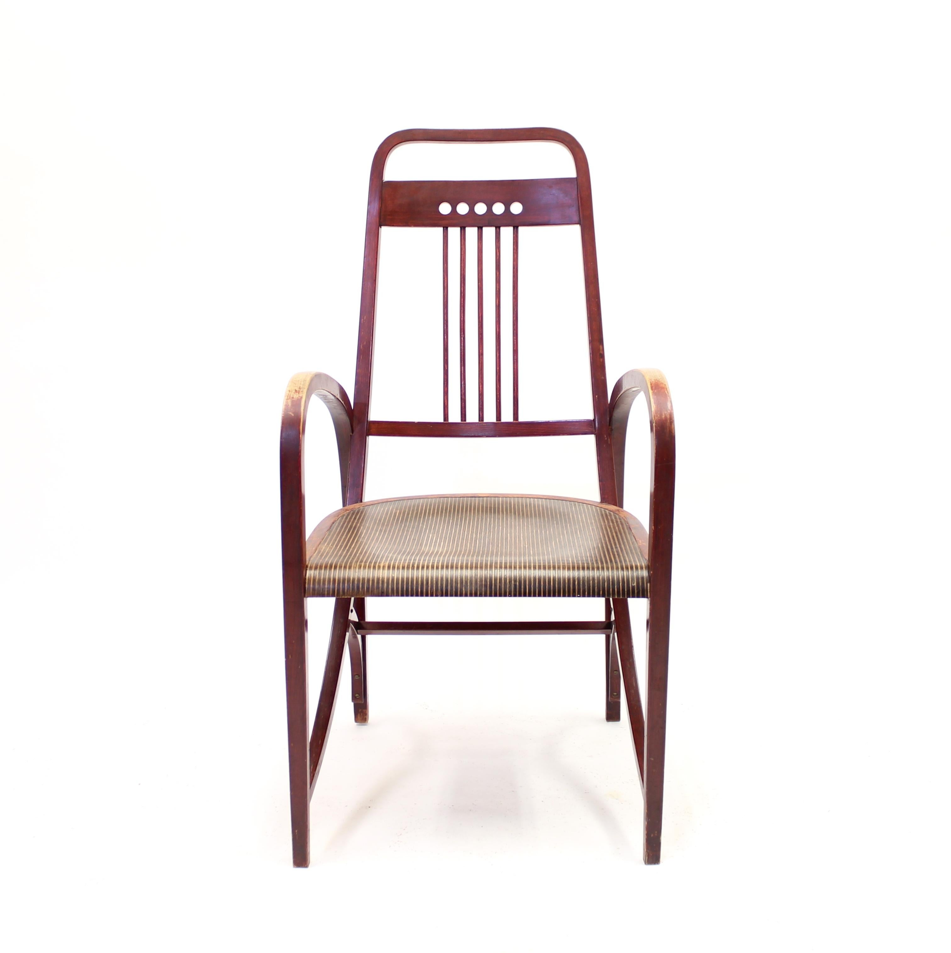 Vienna Secession Rare Thonet Armchair Model 511, ca 1904