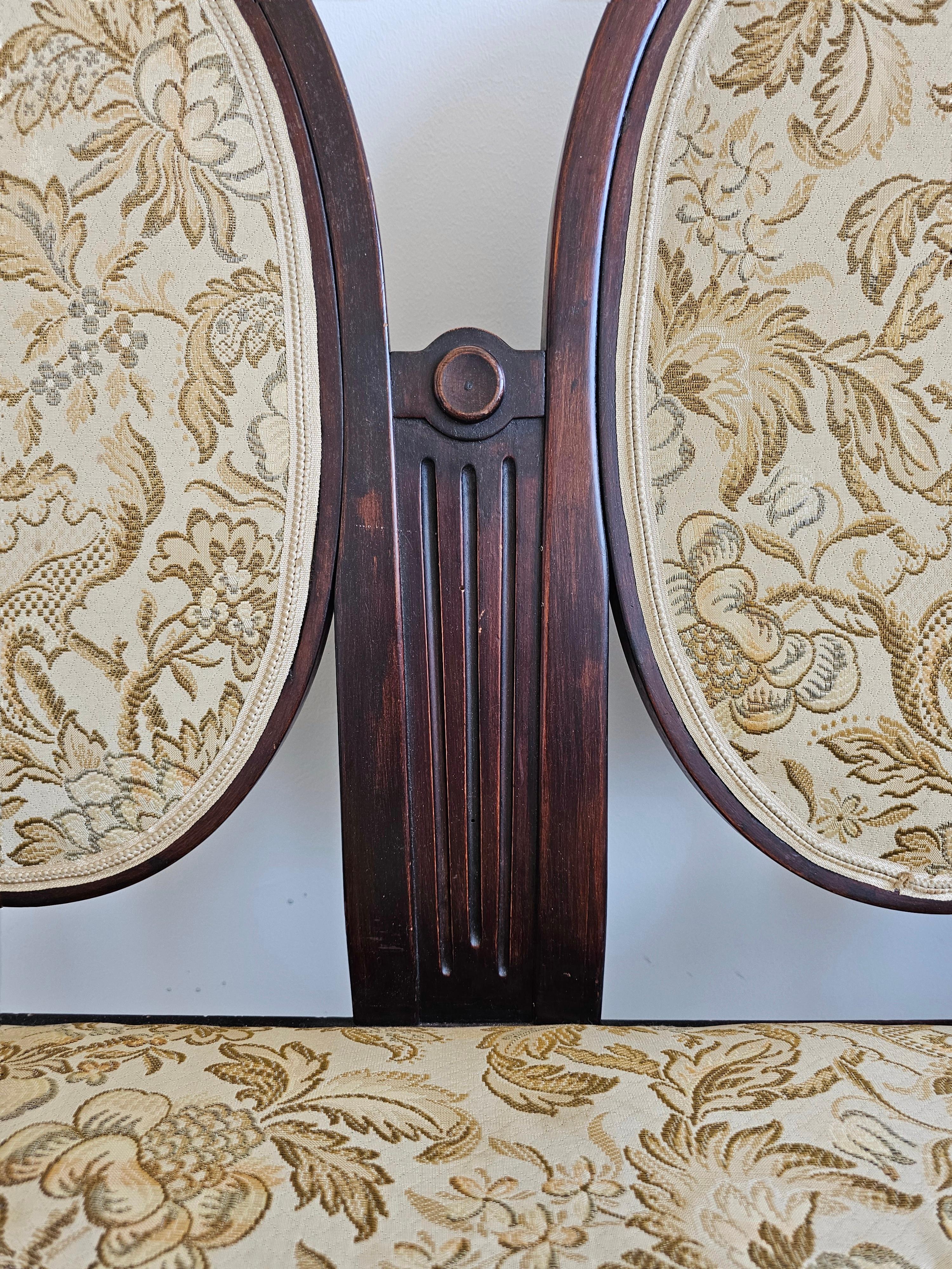 Settee Thonet conçue par Otto Prutscher pour le café Heinrichshof, Autriche, années 1880 en vente 4
