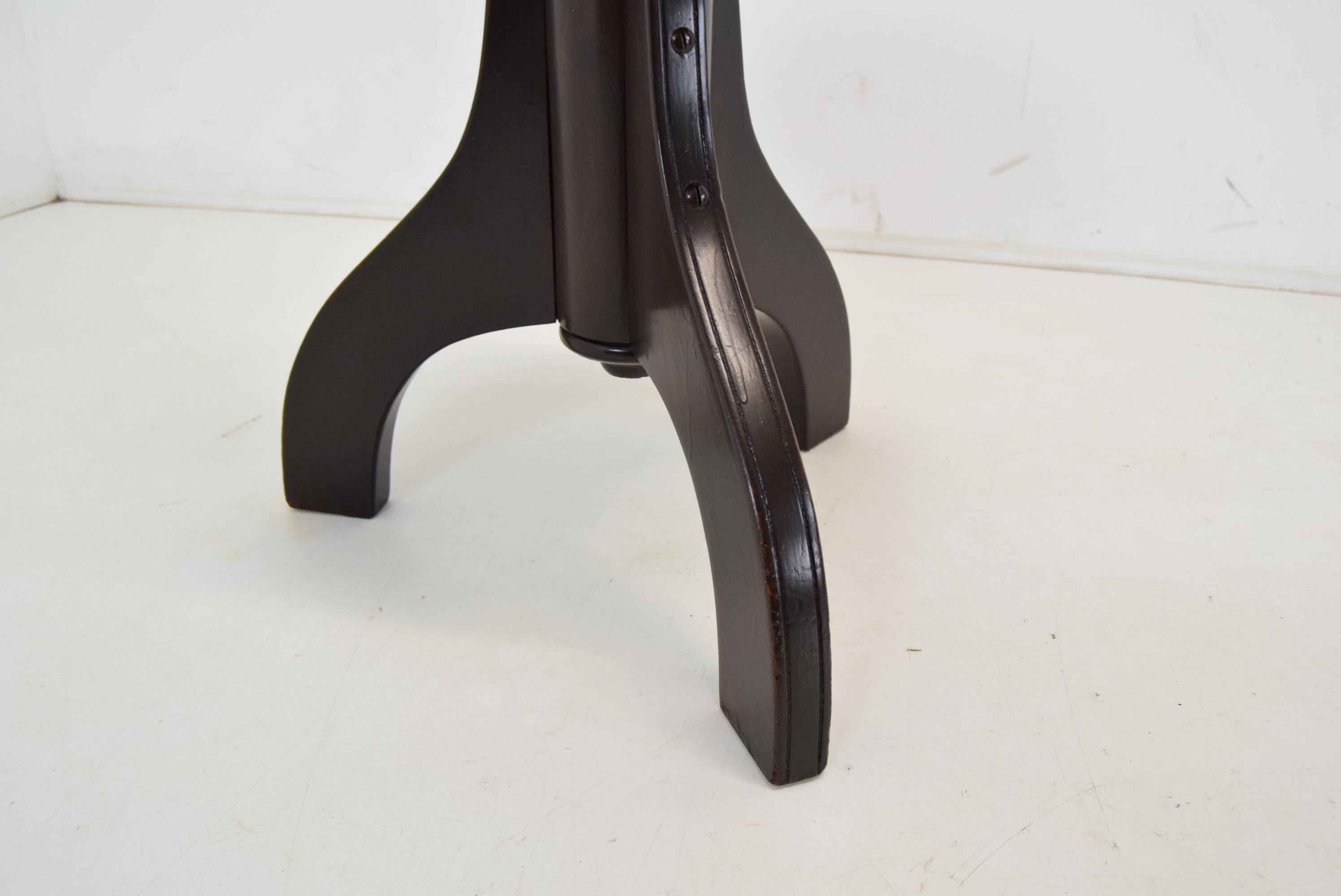 Rare tabouret de piano pivotant de Thonet, vers les années 1940.  en vente 2