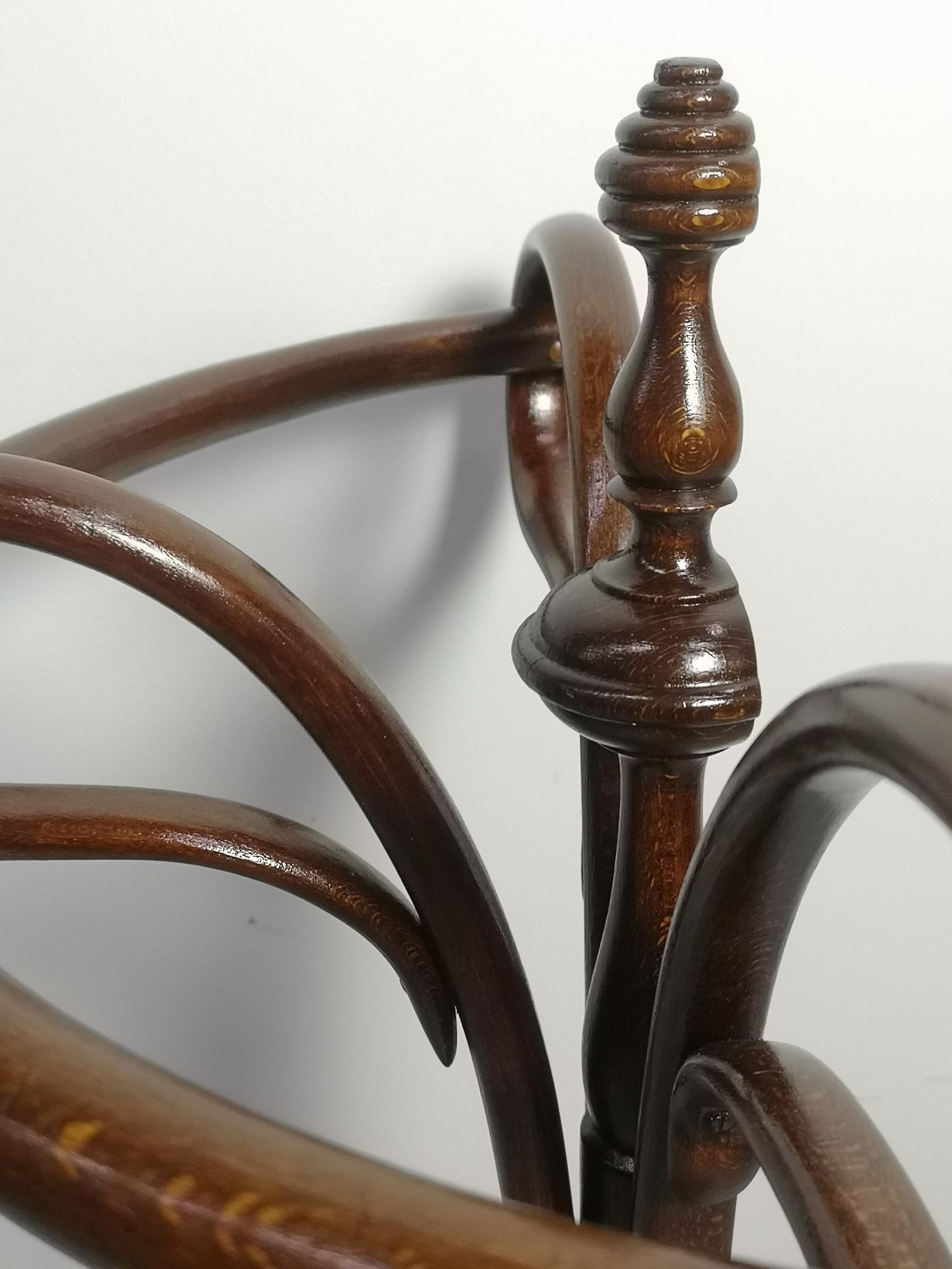 Rare Thonet Umbrella Stand, Bent Beechwood from around 1890's Vienna In Good Condition In Budapest, HU