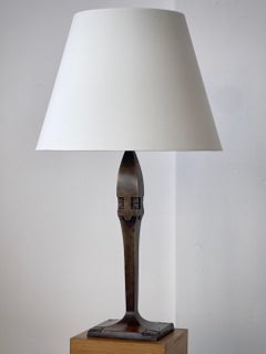 Seltene Thorvald Bindesbøll, Dänemark 1900's patinierte massive Bronze Tischlampe.