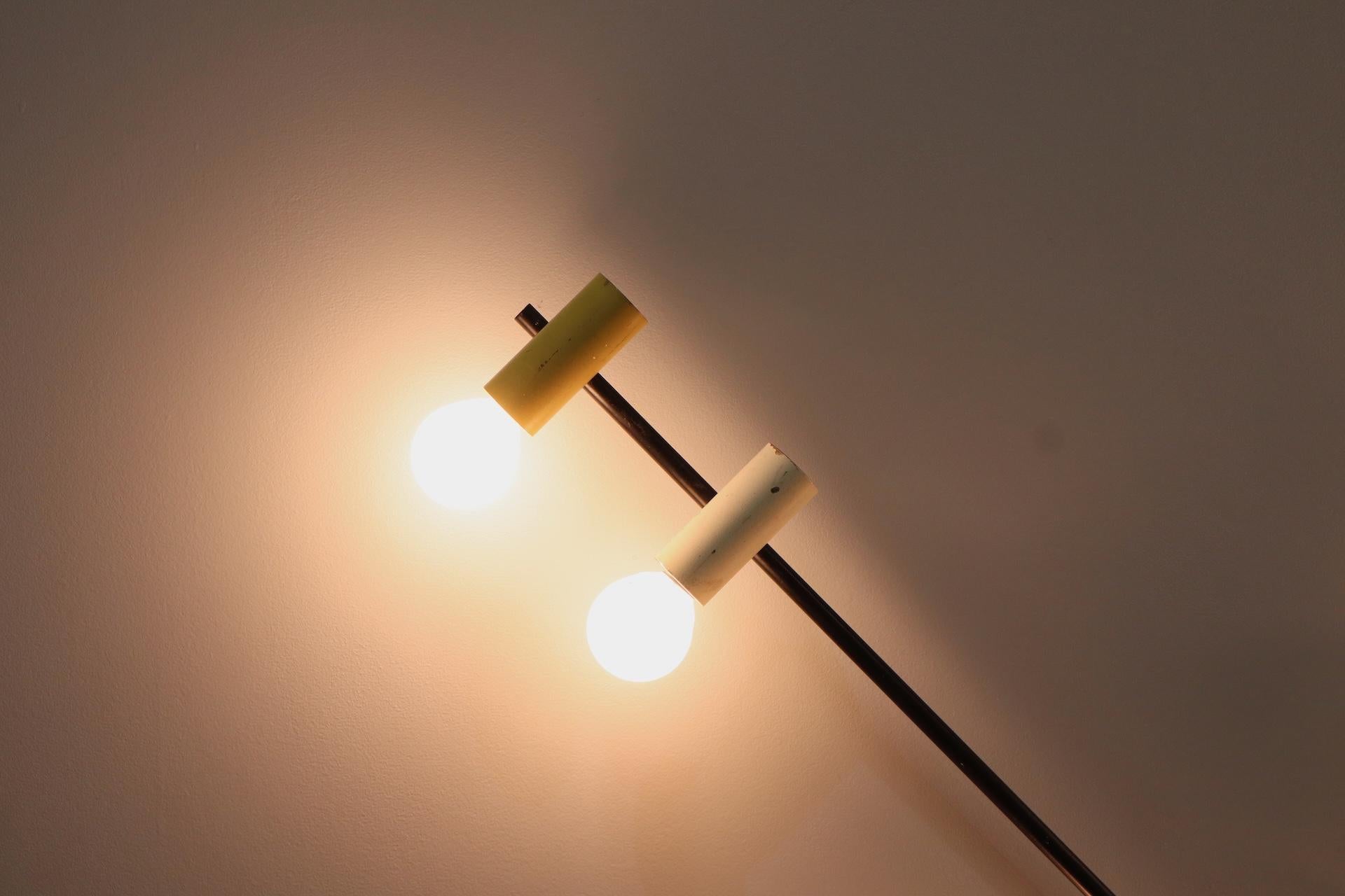 Raro aplique de tres luces de Bruno Gatta en venta 1