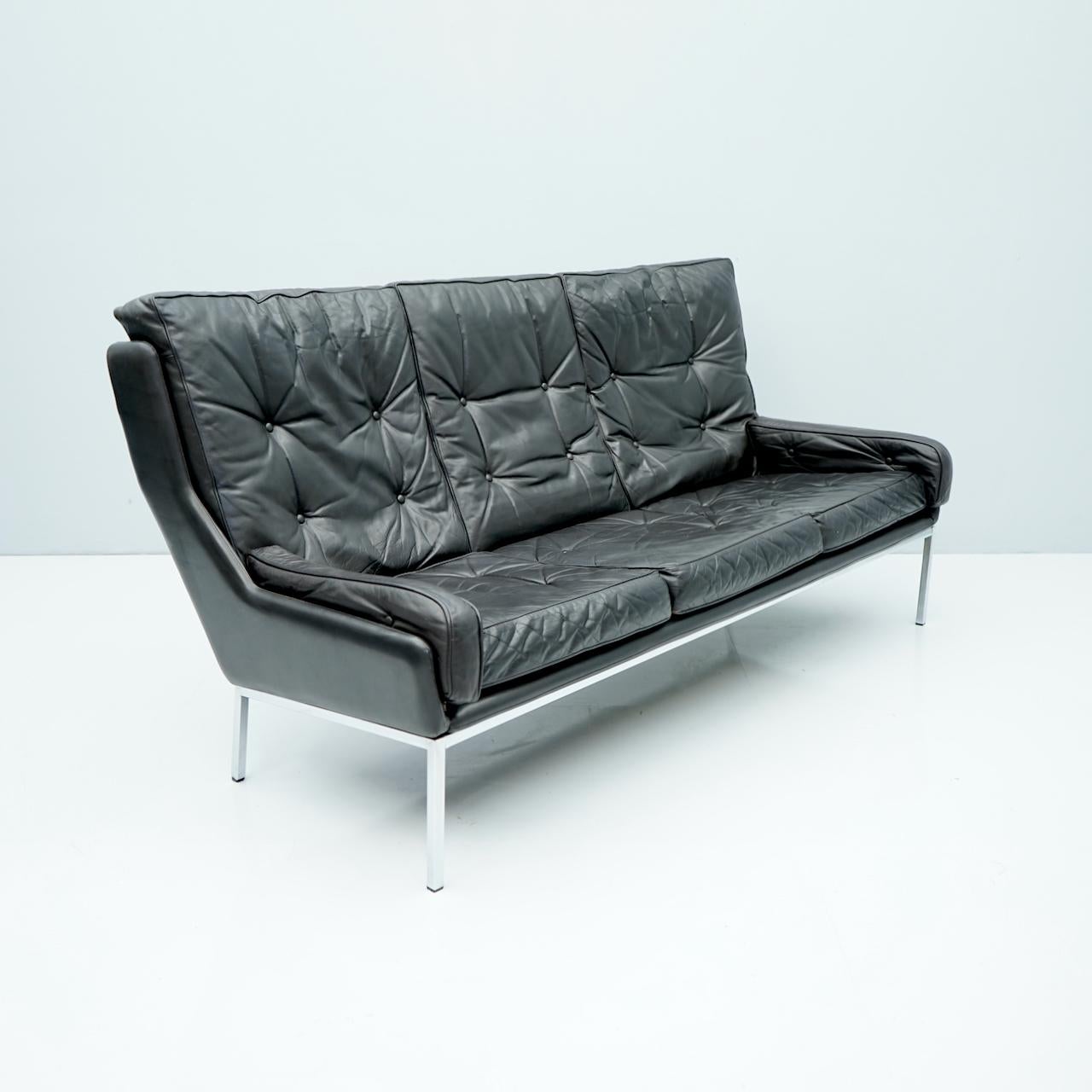 Rare Three-Seat Sofa by Roland Rainer in Black Leather, 1960s For Sale 1