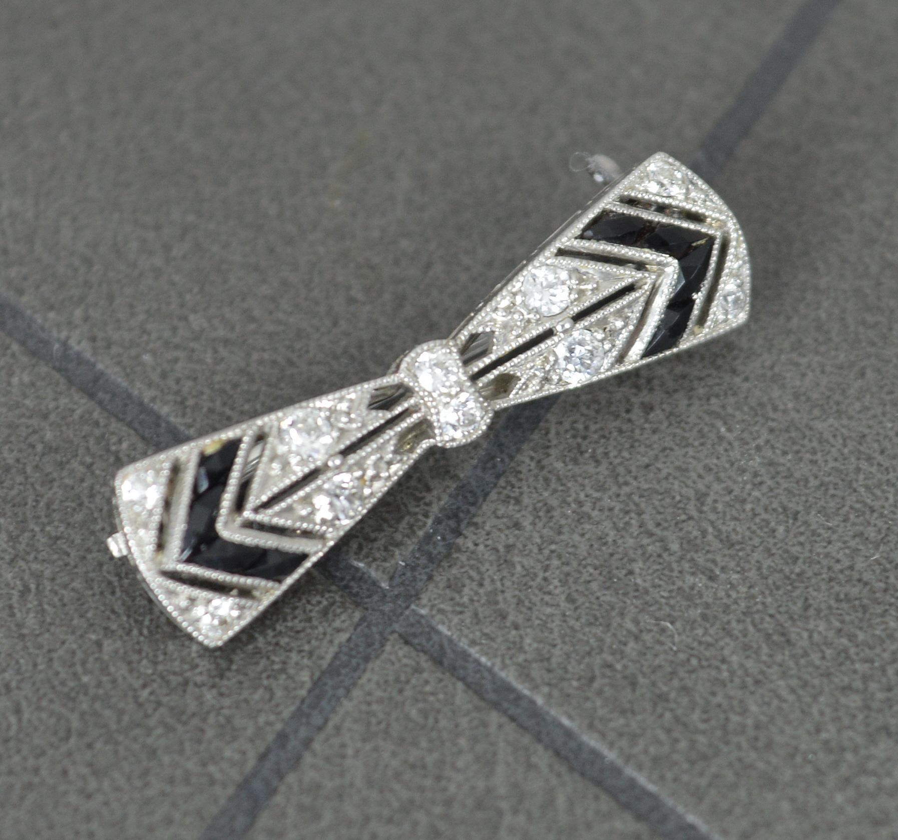 Rare TIFFANY and CO Art Deco Platinum Diamond and Onyx Bow Brooch For Sale 3
