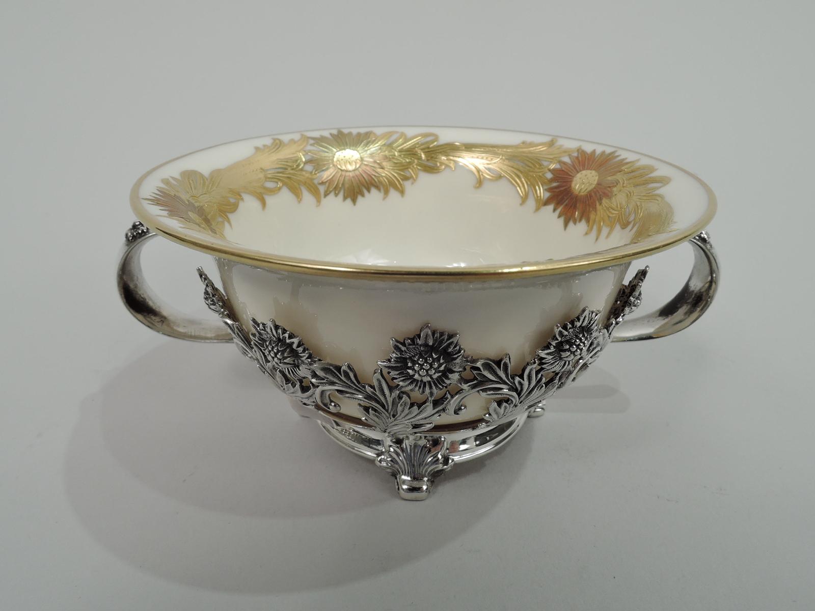 Rare Tiffany Chrysanthemum Bouillon Bowls & Original Lenox Inserts In Excellent Condition For Sale In New York, NY