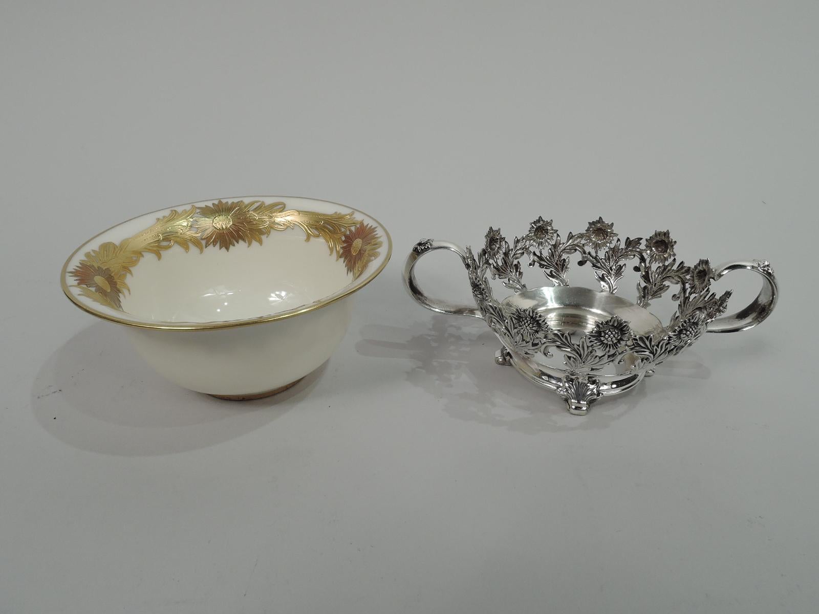 20th Century Rare Tiffany Chrysanthemum Bouillon Bowls & Original Lenox Inserts For Sale