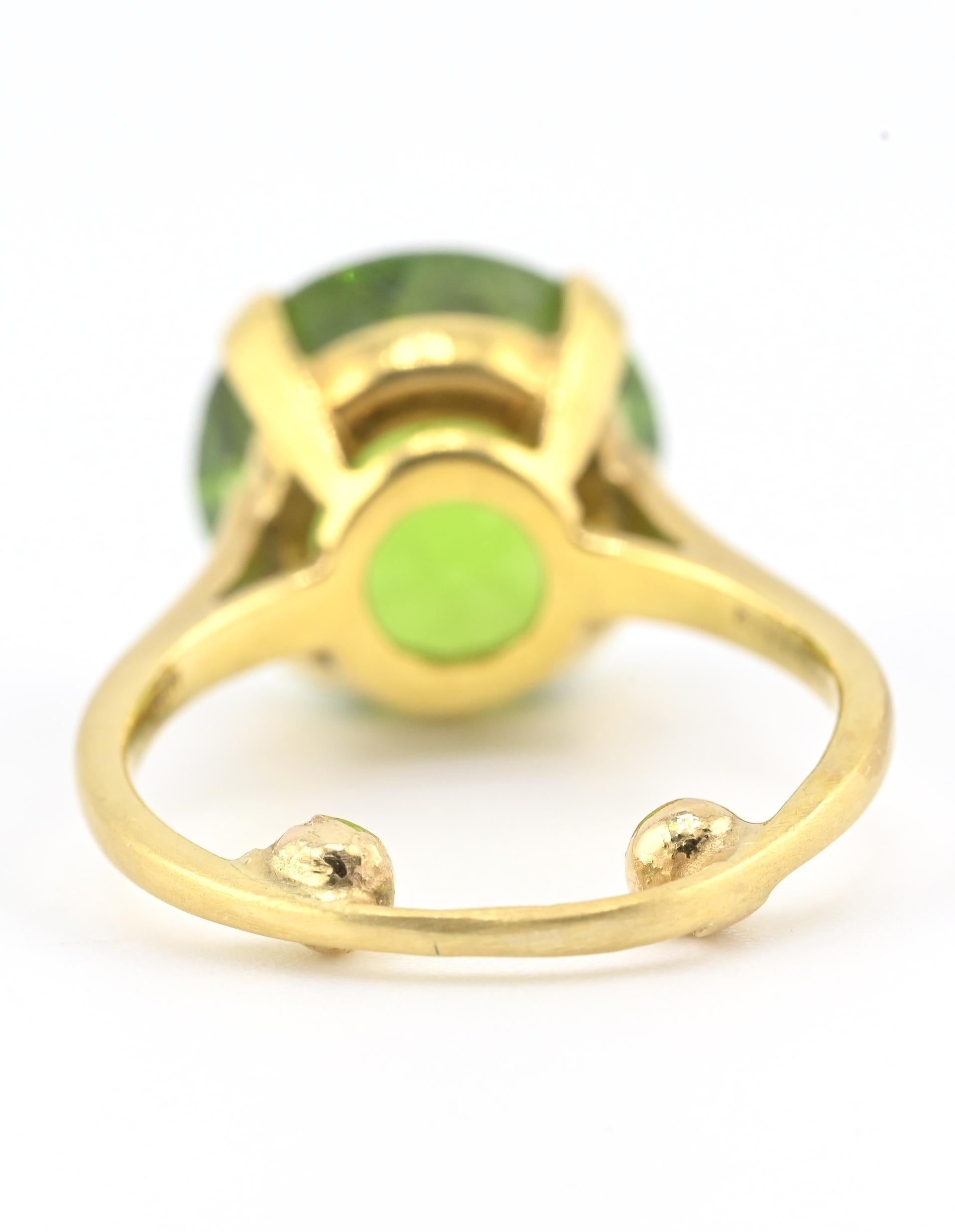 Donna Raro anello di peridoto Tiffany & Co. 18 carati, misura 5, certificato IGI in vendita