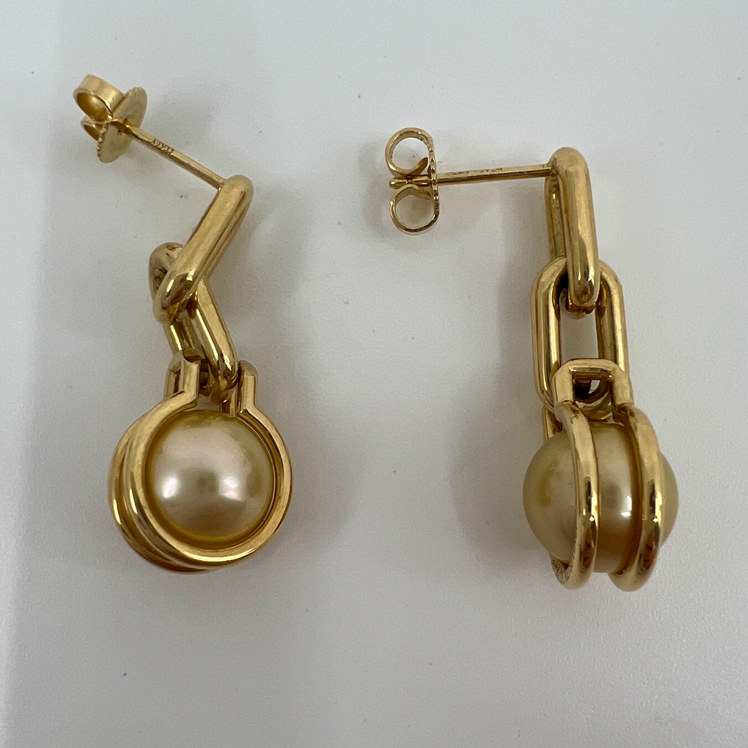 Round Cut Rare Tiffany &Co. Hardwear Golden Southsea Pearl 18k Yellow Gold Dangle Earrings