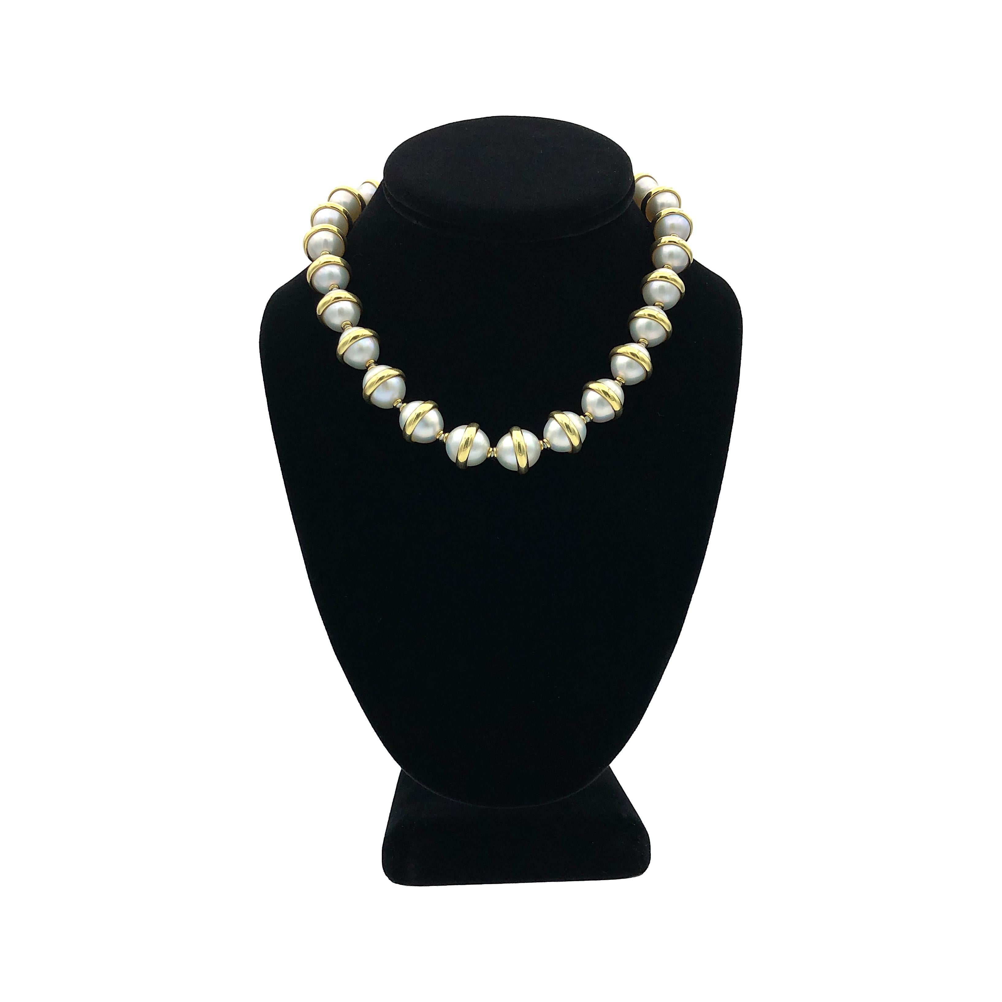Uncut Rare Tiffany & Co. Paloma Picasso 18K Yellow Gold Necklace w/ Mabe Pearls – 1981