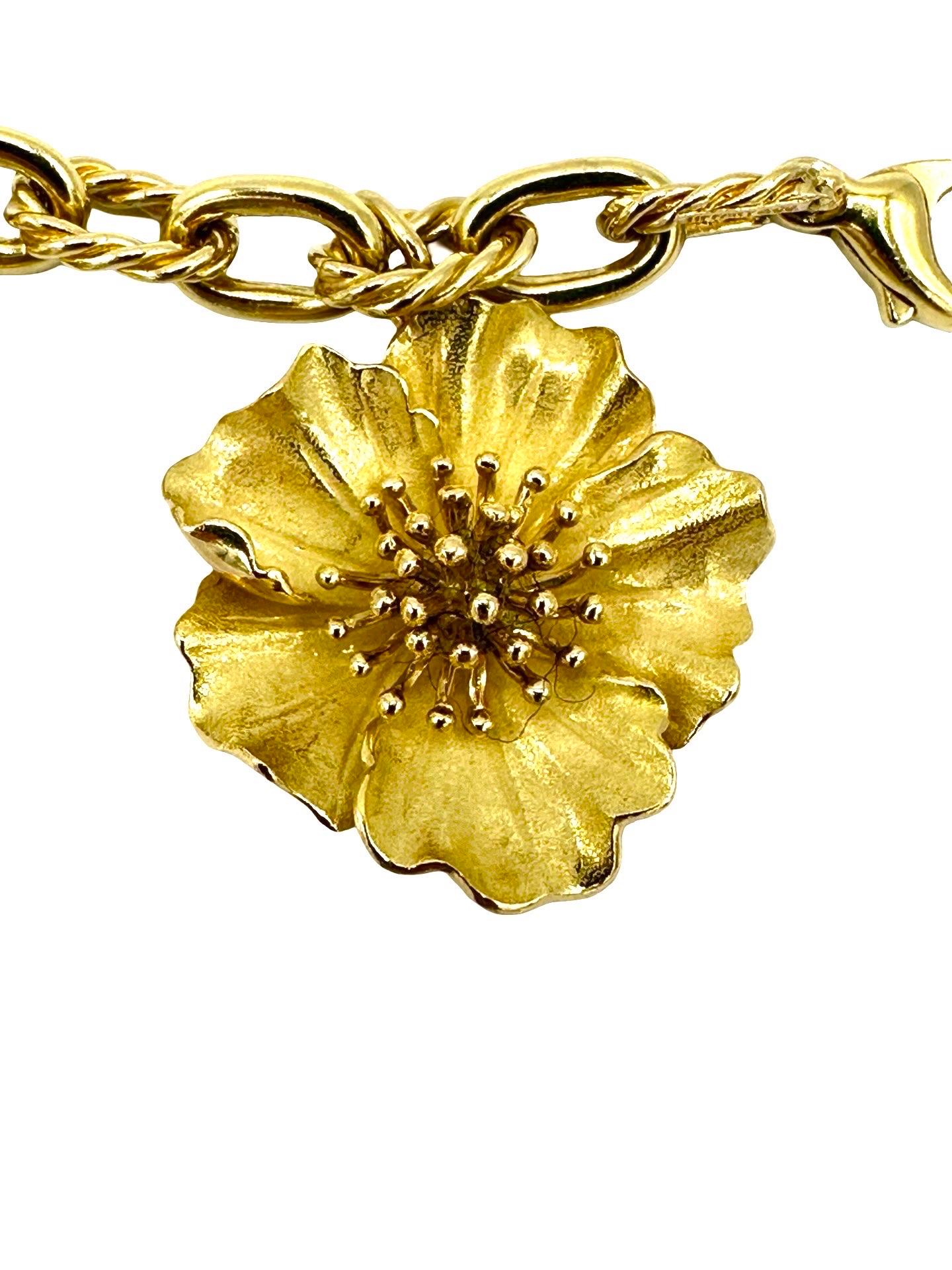 Modernista Rara Tiffany & Co. Bracciale Charm Perennial Dogwood, oro giallo 18 carati, CIRCA 2000 in vendita