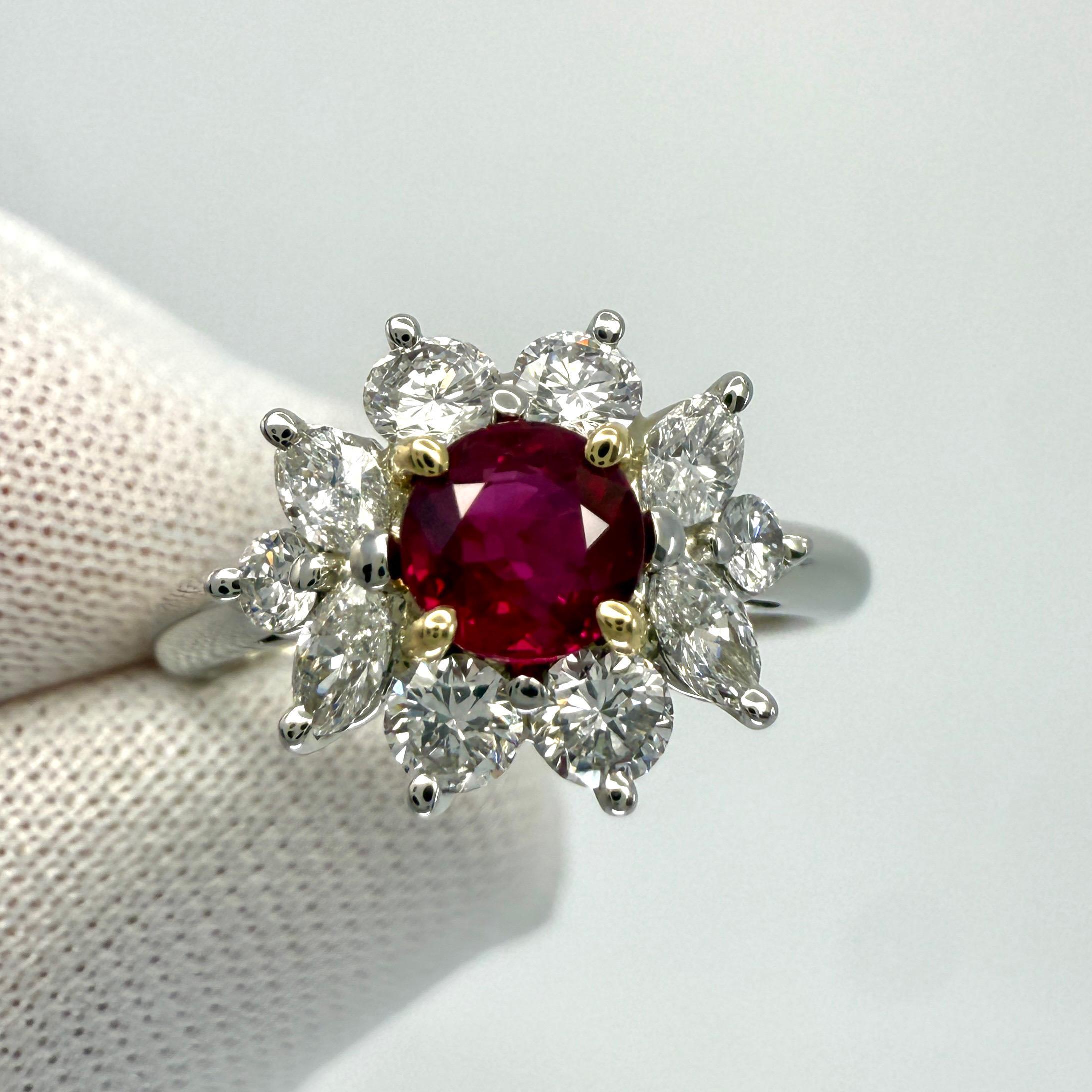 Taglio rotondo Rare Tiffany & Co. Red Ruby & Diamond 18k Gold & Platinum Flower Cluster Ring in vendita