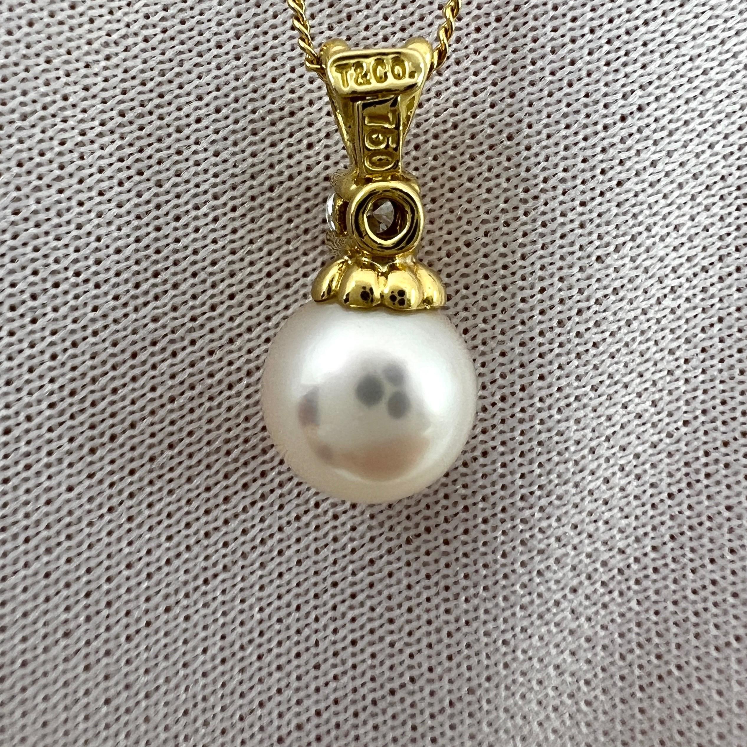 Rare Tiffany & Co. White Pearl And Diamond 18k Yellow Gold Pendant Necklace 2