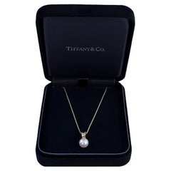 Rare Tiffany & Co. White Pearl And Diamond 18k Yellow Gold Pendant Necklace