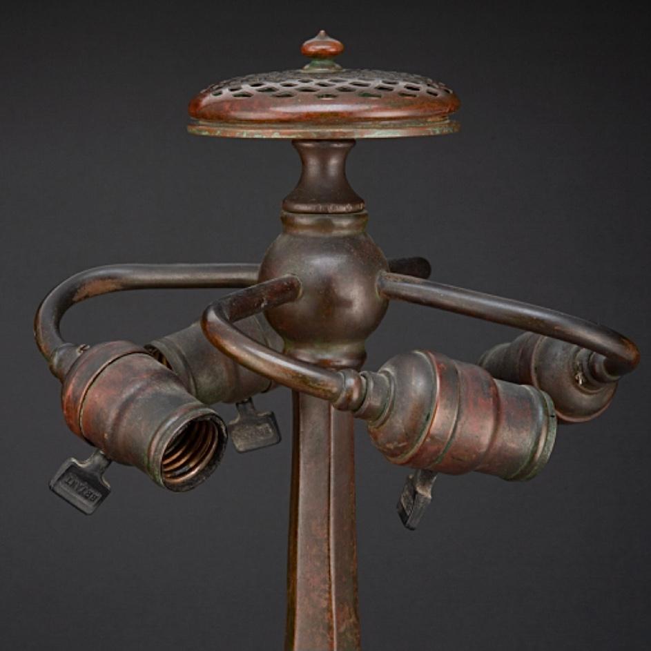 Art Nouveau Rare Tiffany Studios “Jade Ring” Table Lamp For Sale