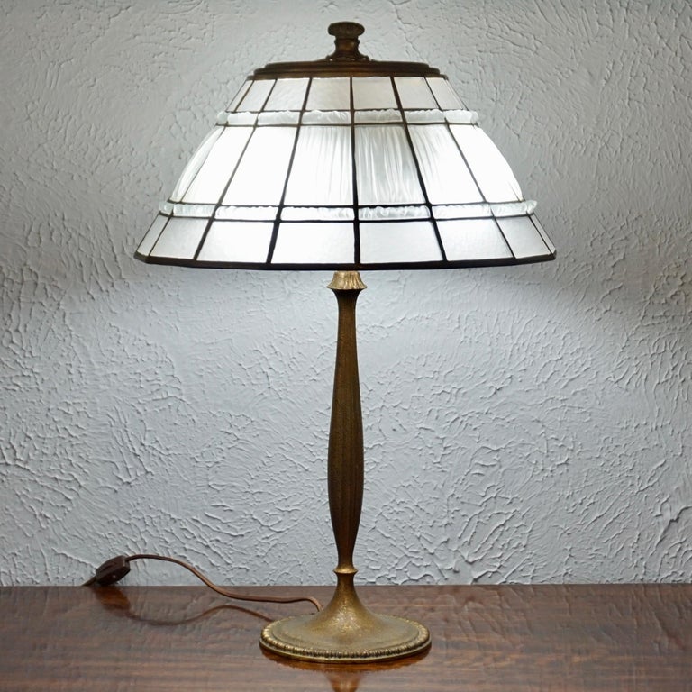Rare Tiffany Studios White Linenfold Table Lamp For Sale 4