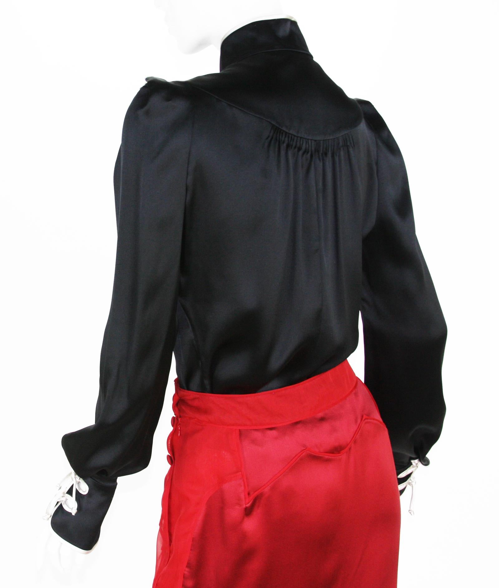 Rare ensemble jupe d'inspiration chinoise Tom Ford pour Yves Saint Laurent F/W 2004  Fr. 38 en vente 3