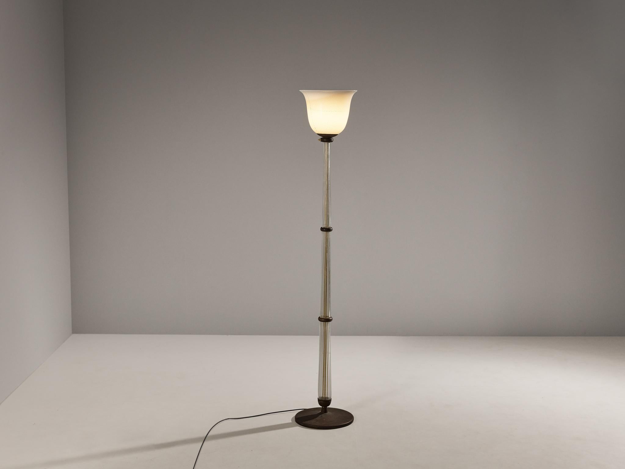 Brass Rare Tomaso Buzzi for Venini Floor Lamp in White Alga Glass and Gold Leaf