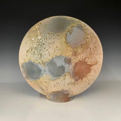 Rara escultura de sobremesa en rakú de Tony Evans