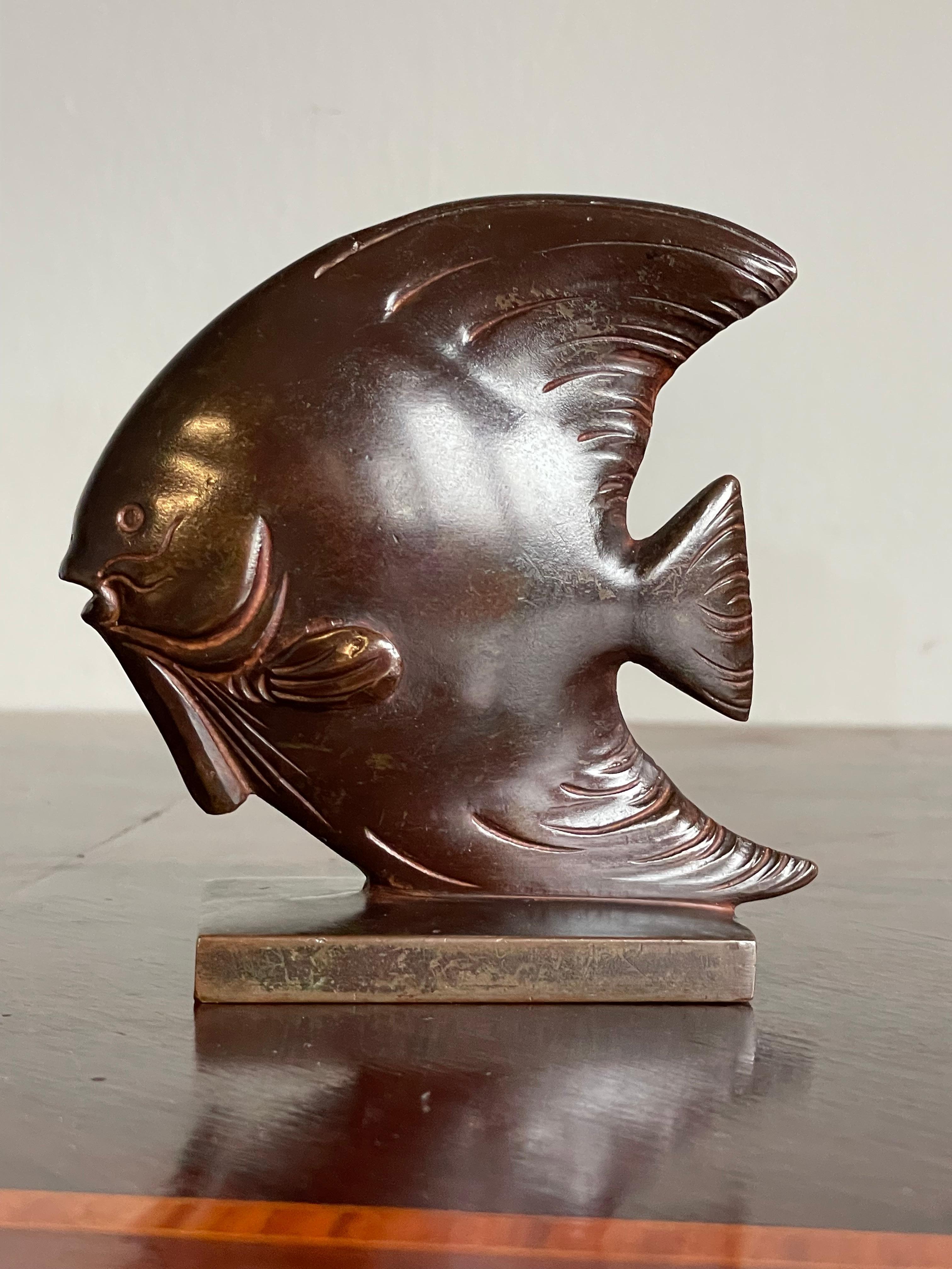 Rare & Top Workmanship Midcentury Bronze Discus Fish Sculpture W Stunning Patina For Sale 3