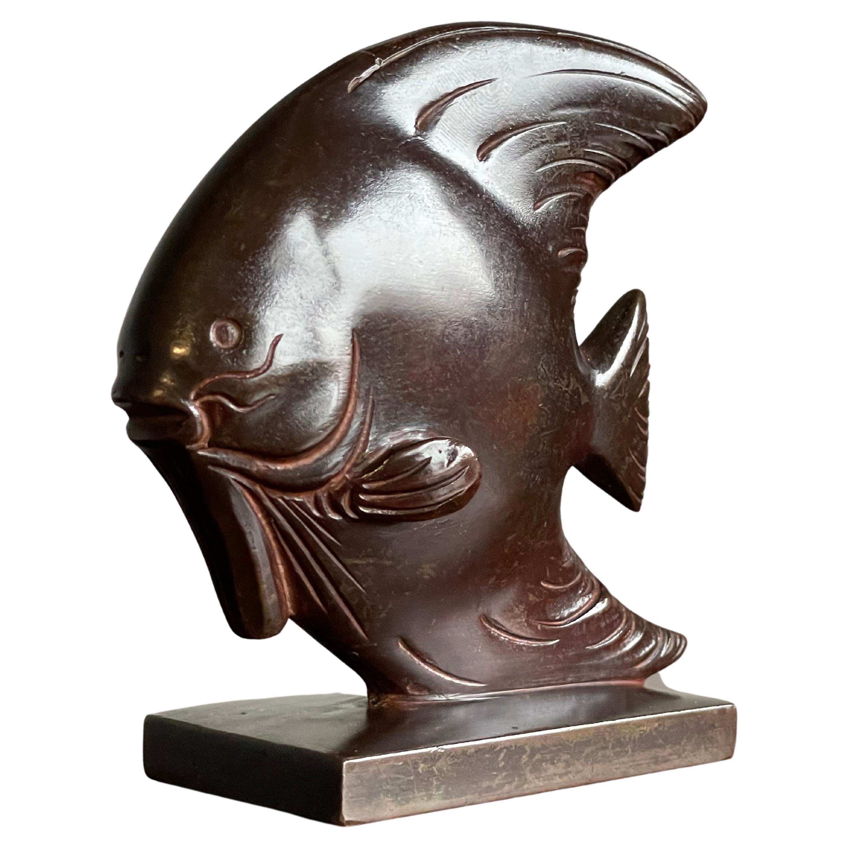 Rare & Top Workmanship Midcentury Bronze Discus Fish Sculpture w Stunning Patina en vente