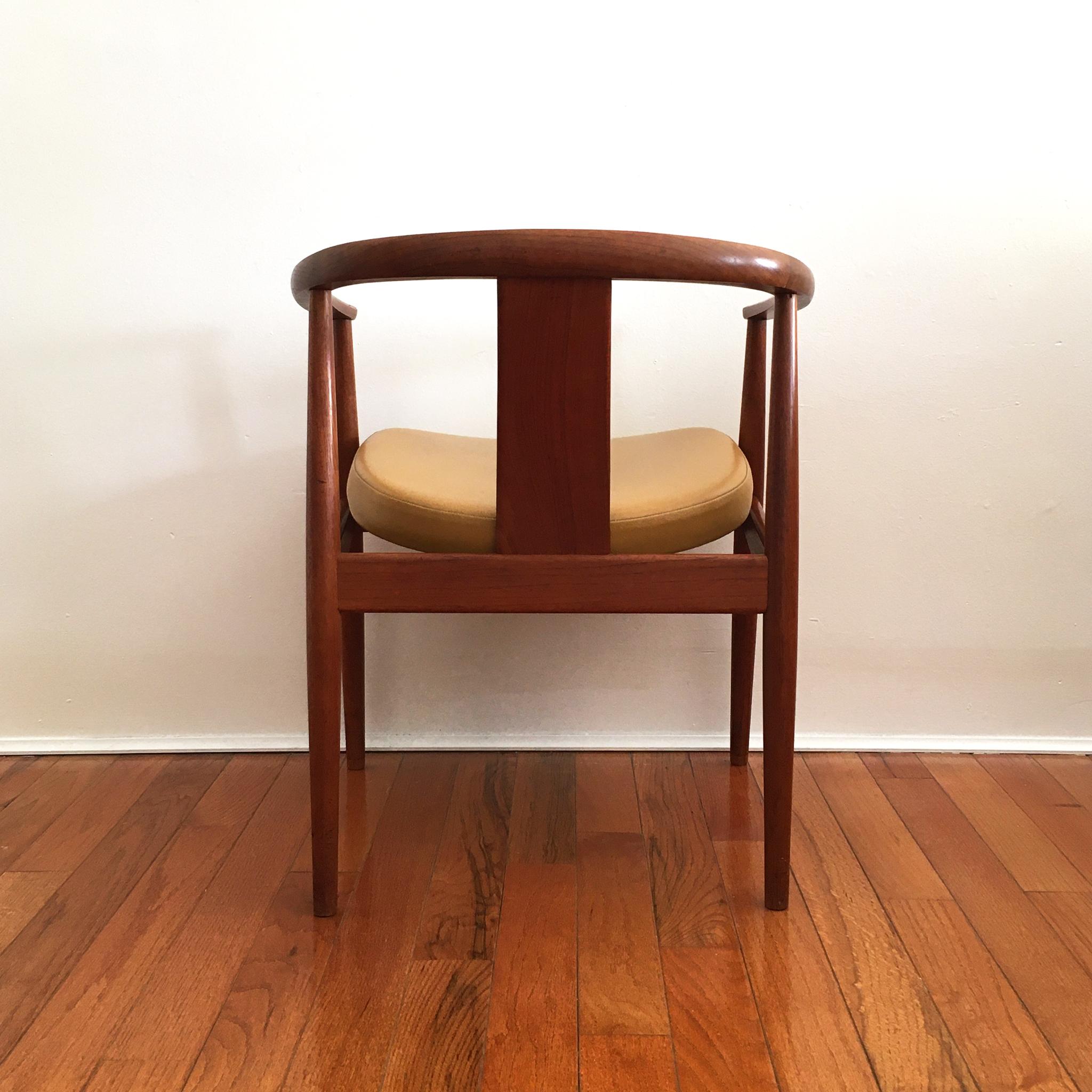 Mid-20th Century Rare Tove & Edvard Kindt-Larsen Danish Teak Chair with Yellow Ochre Leather Seat