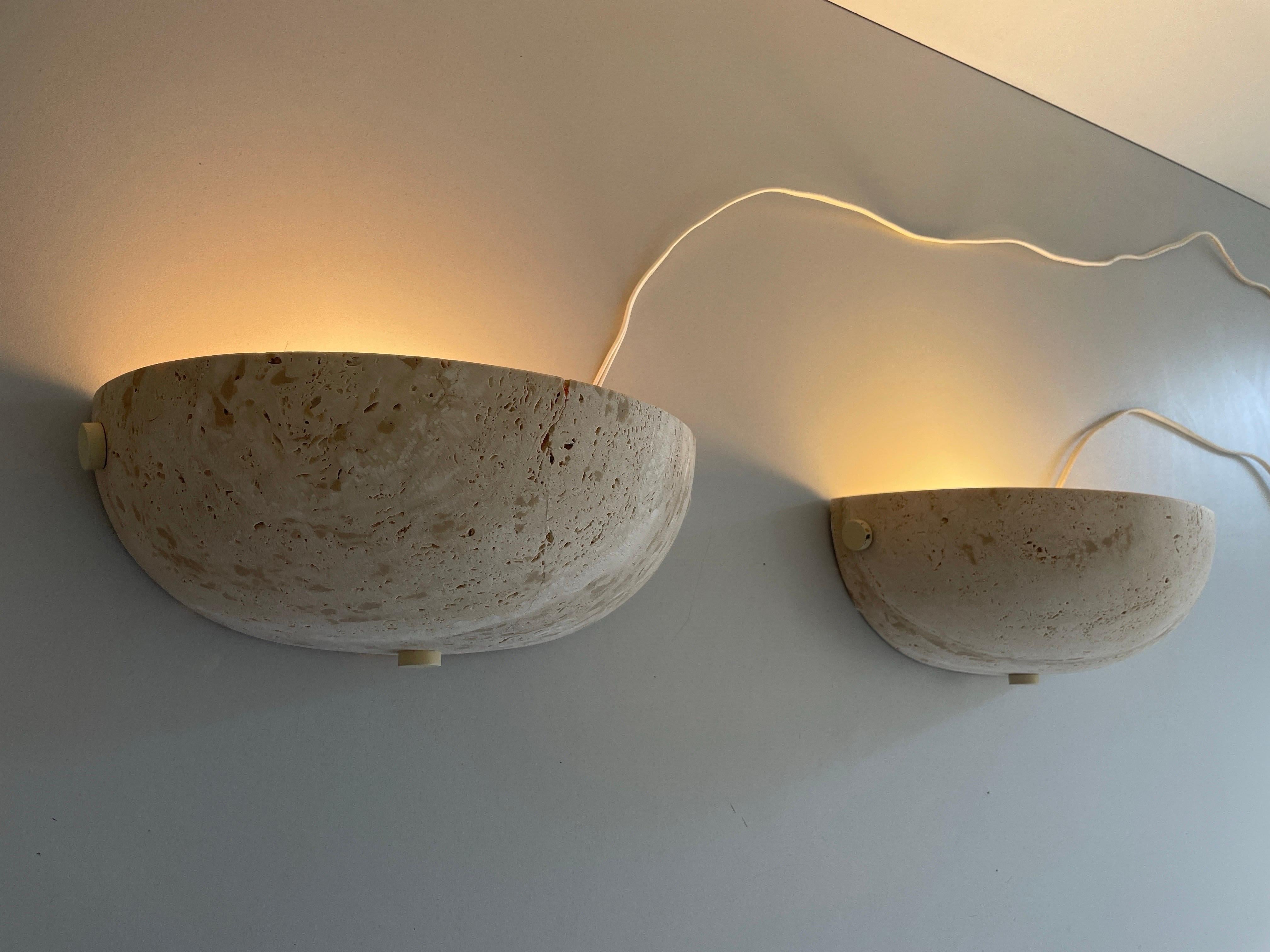 Raro par de candelabros de travertino, años 60, Francia en venta 13