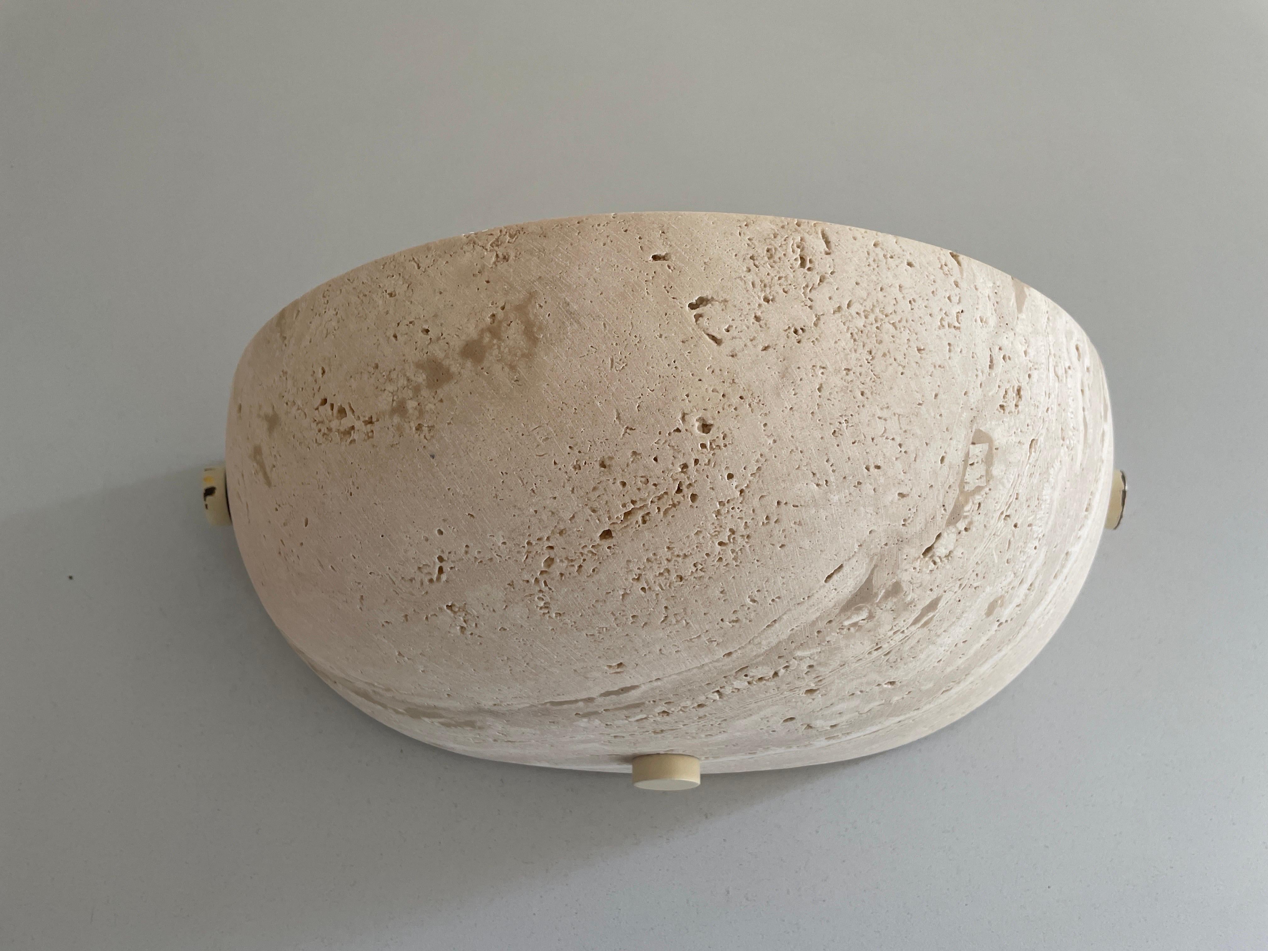 Raro par de candelabros de travertino, años 60, Francia en venta 1