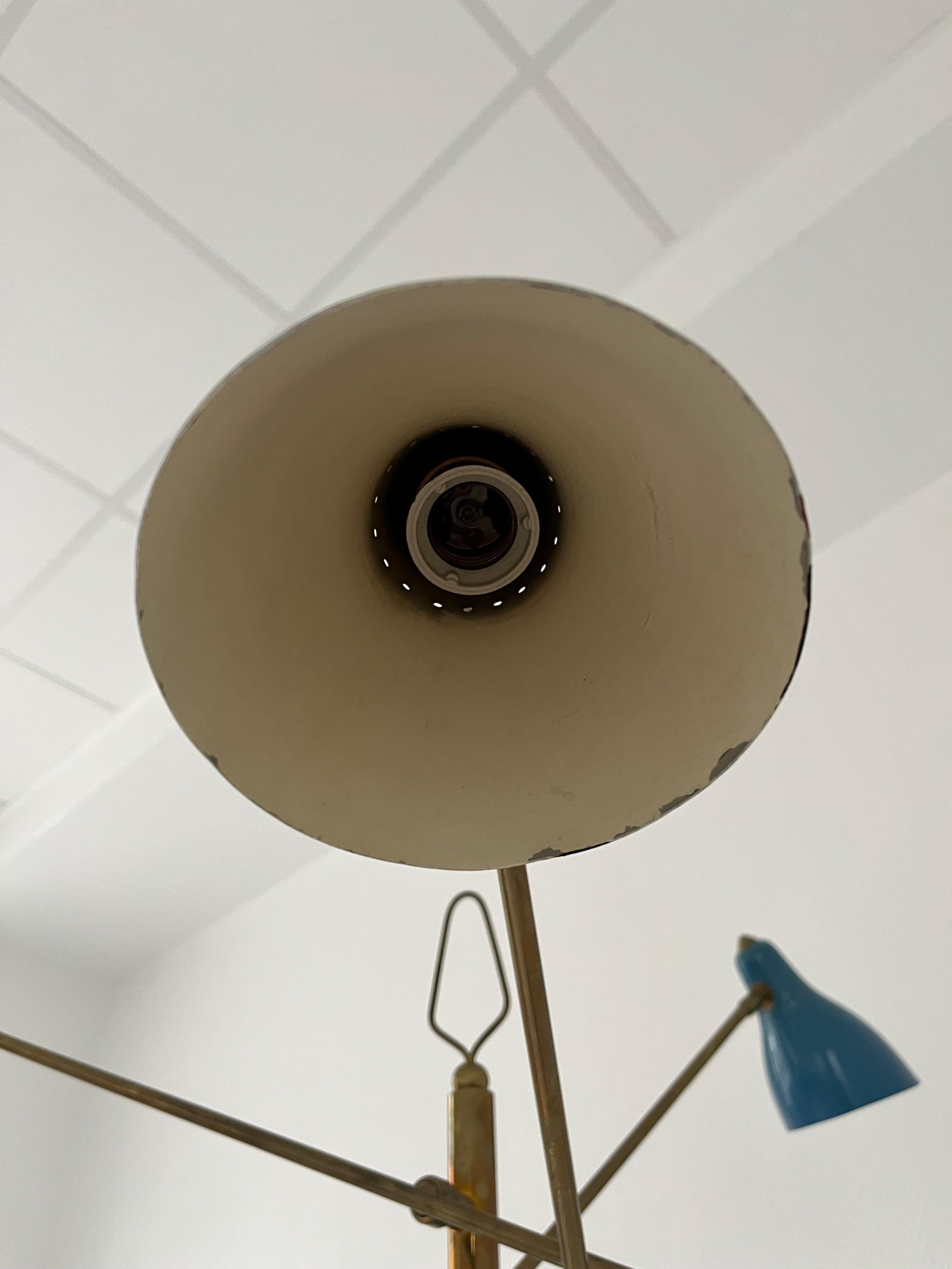 Rara lámpara de pie Triennale en venta 9