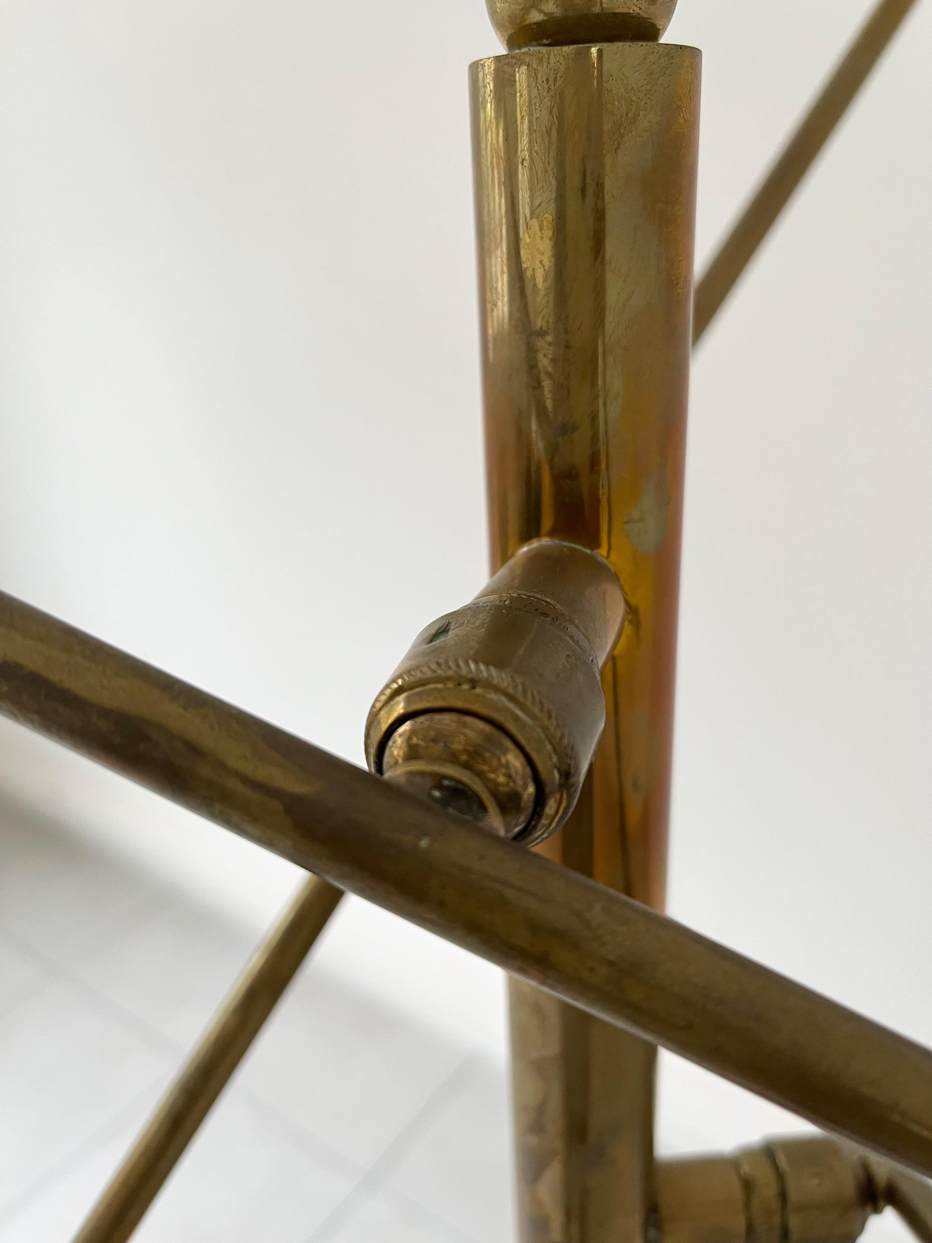 Rara lámpara de pie Triennale en Bueno estado para la venta en SAINT-OUEN-SUR-SEINE, FR