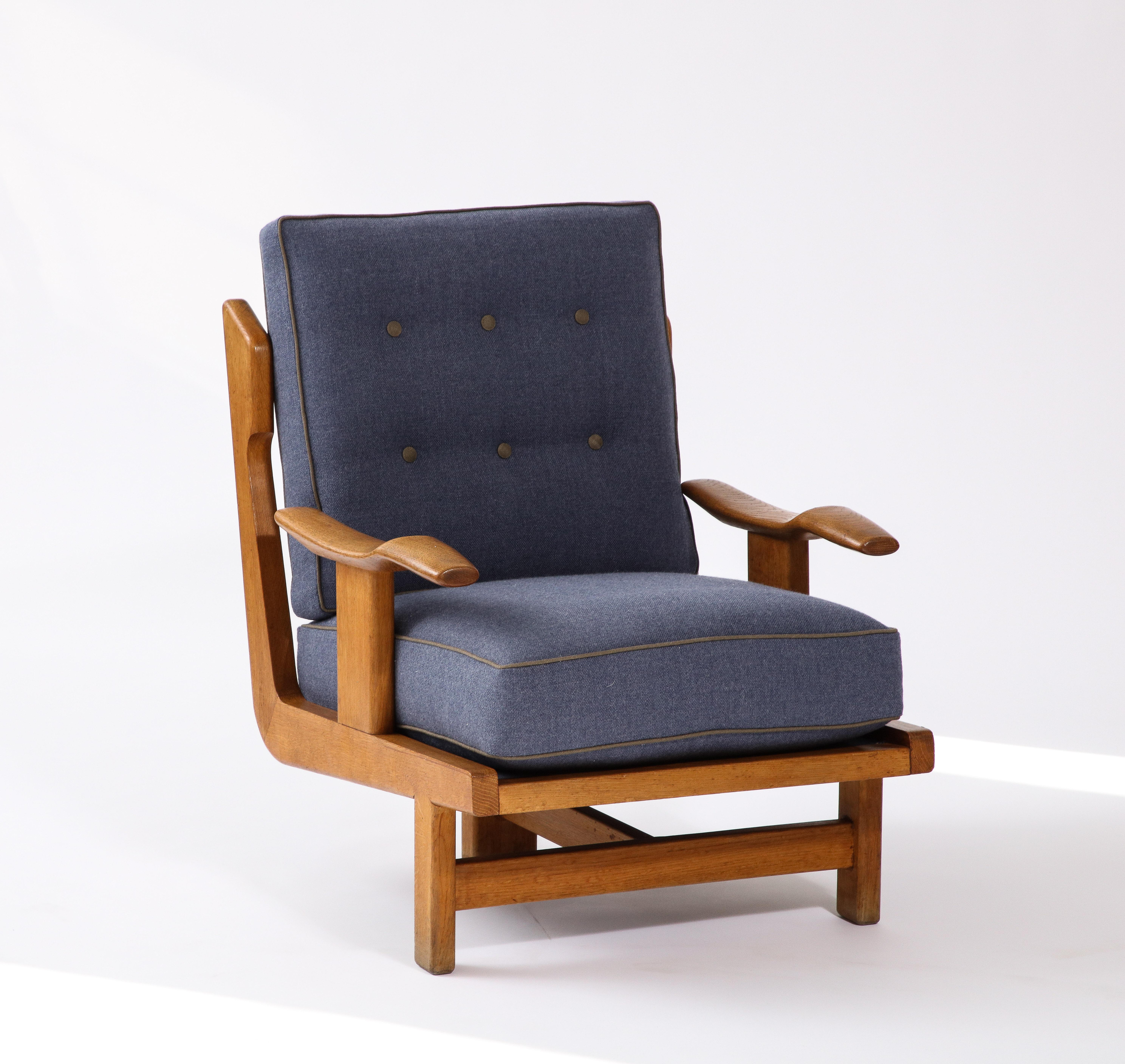 Seltener Dreibein-Sessel von Guillerme et Chambron, Frankreich, um 1960 im Angebot 3