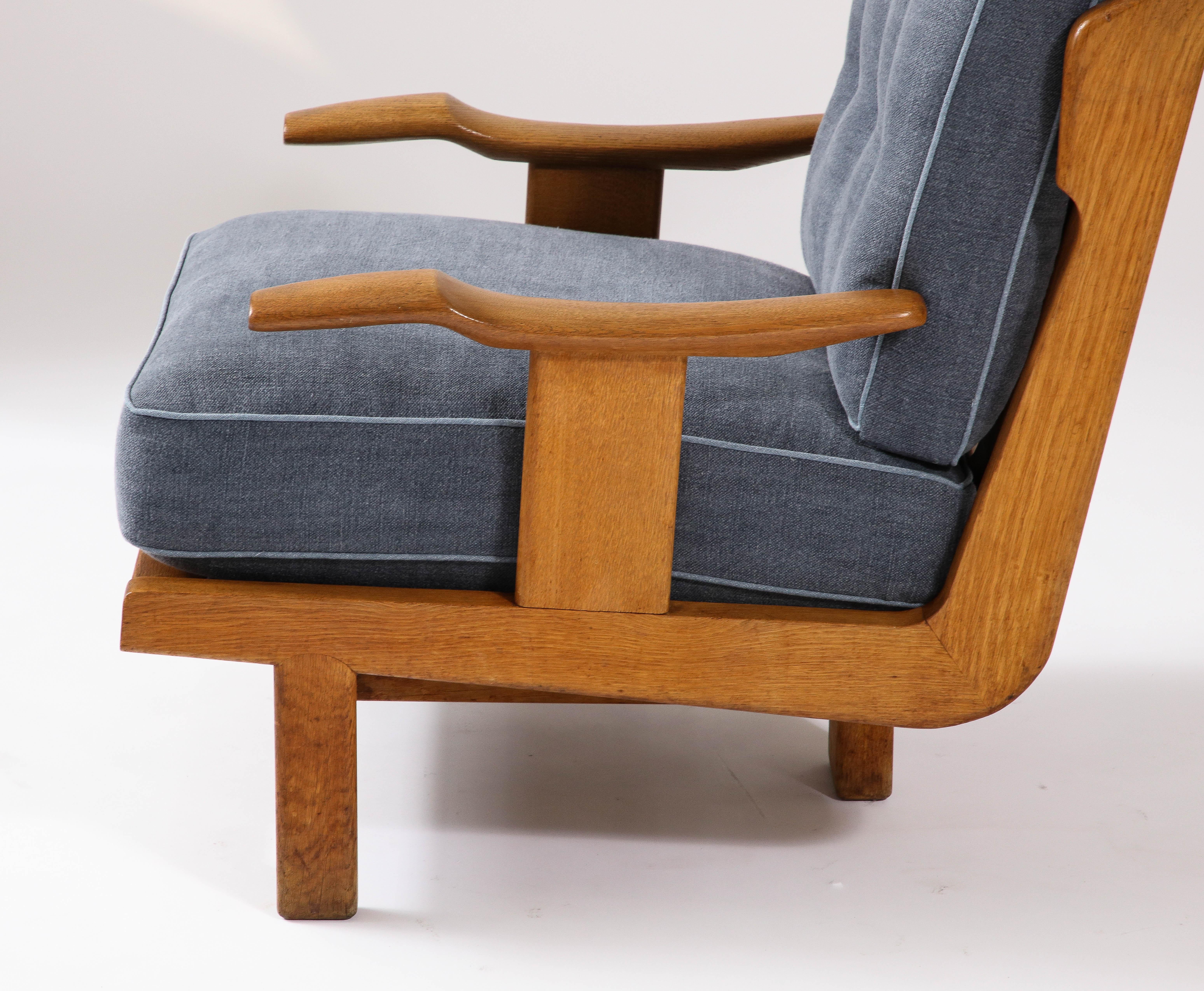 Rare fauteuil tripode de Guillerme et Chambron, France, vers 1960 en vente 5
