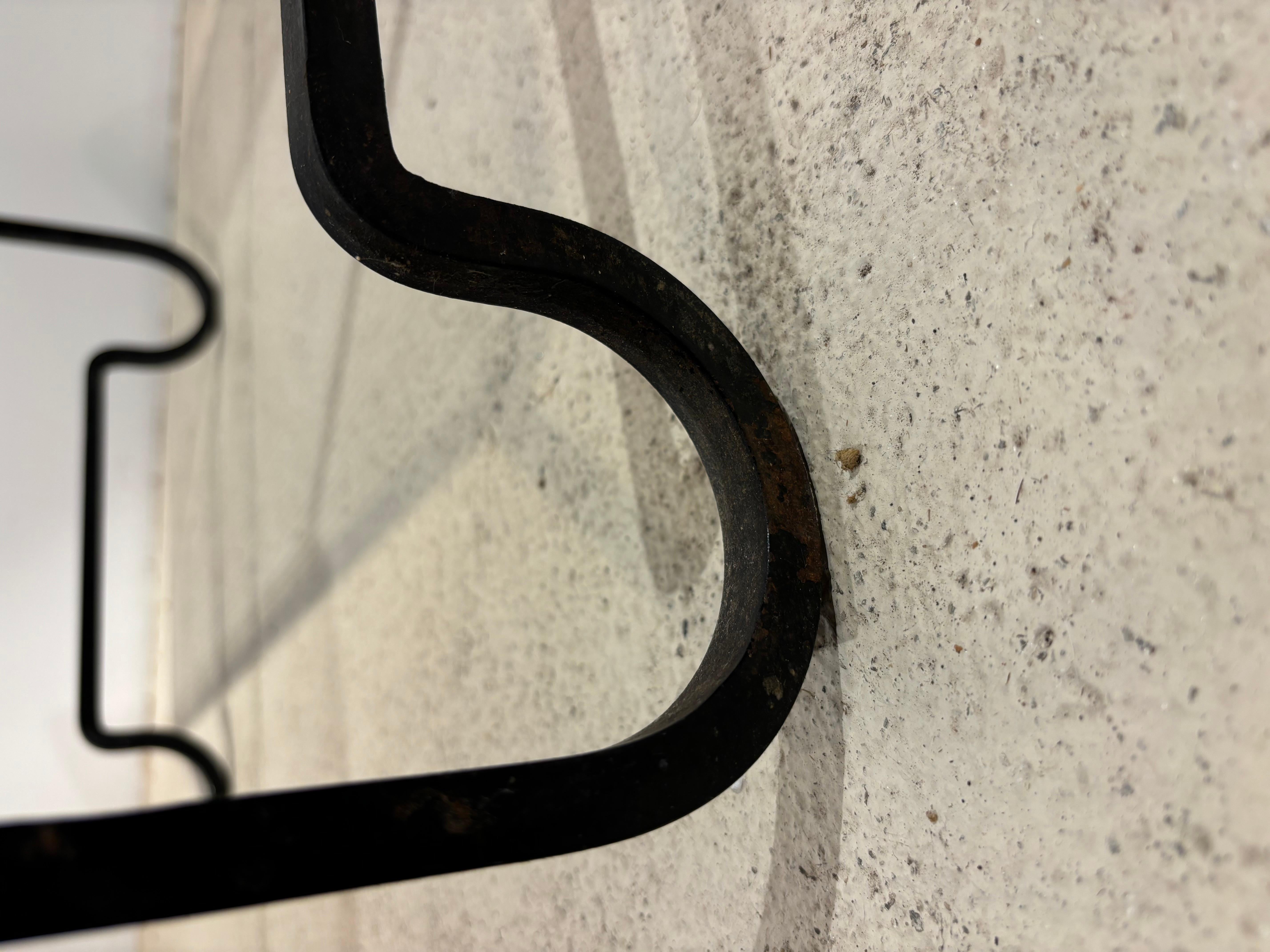 Rare table d'appoint tropique de Mathieu Matégot en vente 3