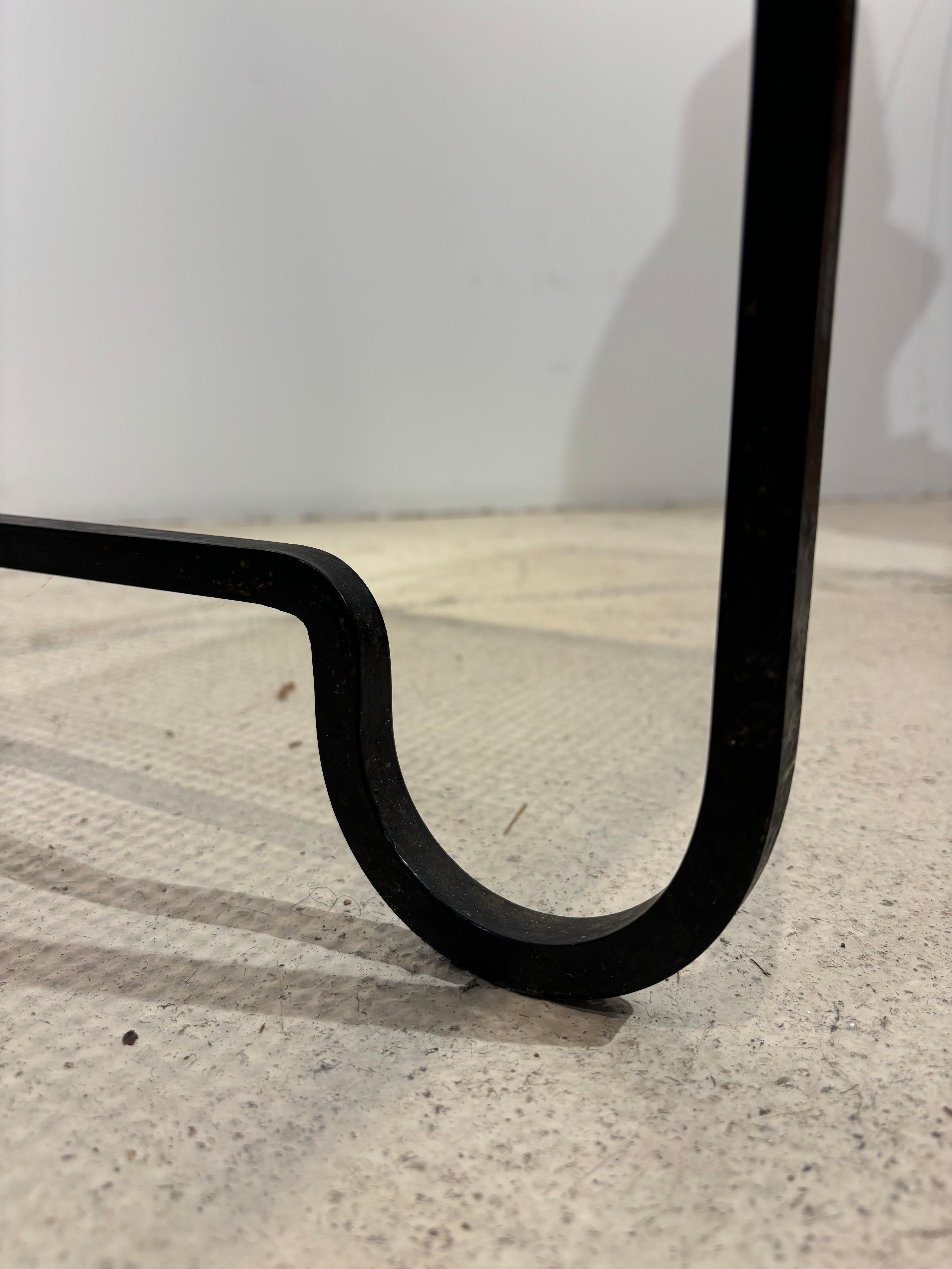 Rare table d'appoint tropique de Mathieu Matégot en vente 9