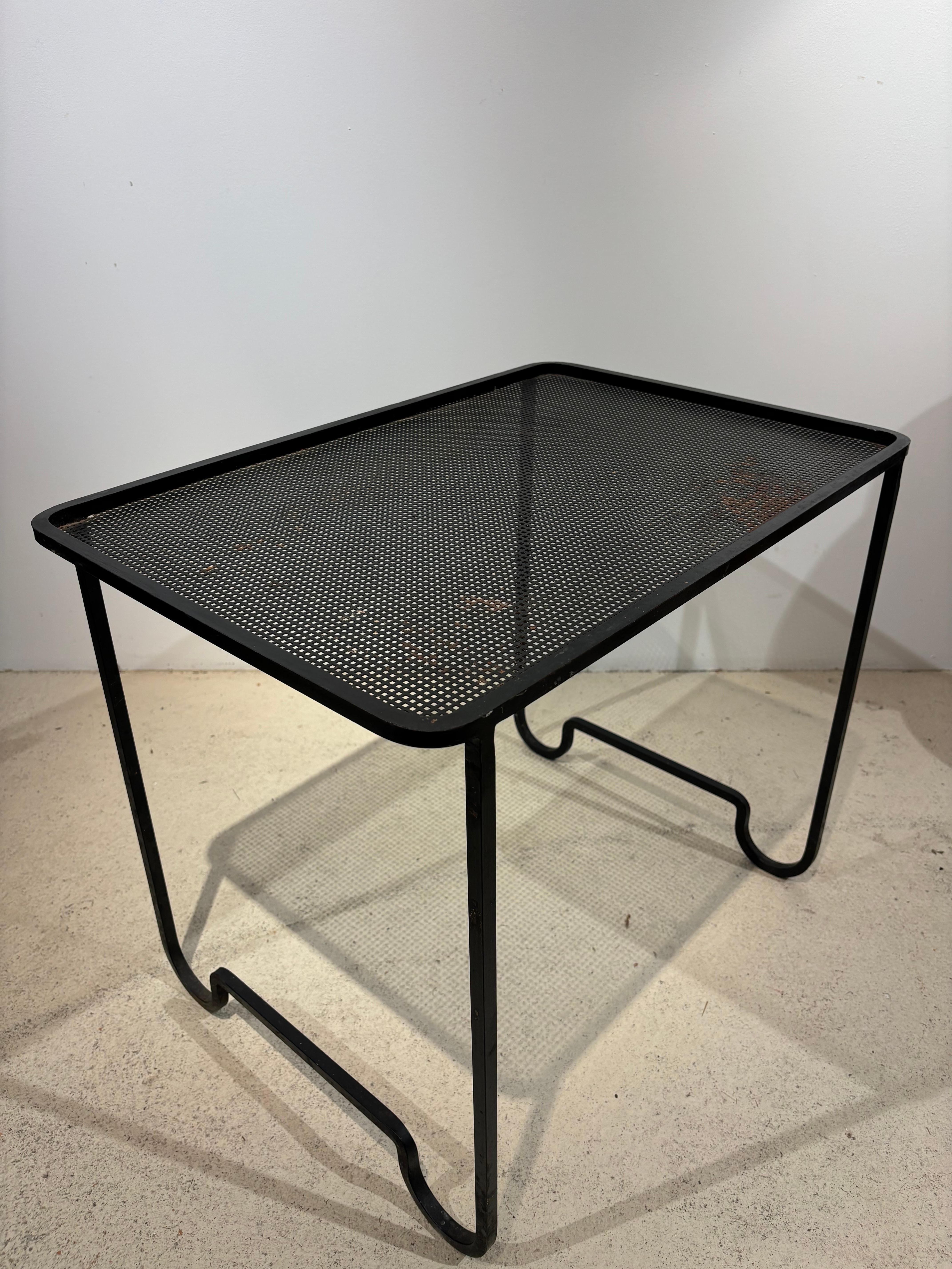 Rare table d'appoint tropique de Mathieu Matégot en vente 10