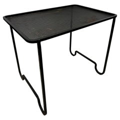 Seltener tropischer Beistelltisch von Mathieu Matégot