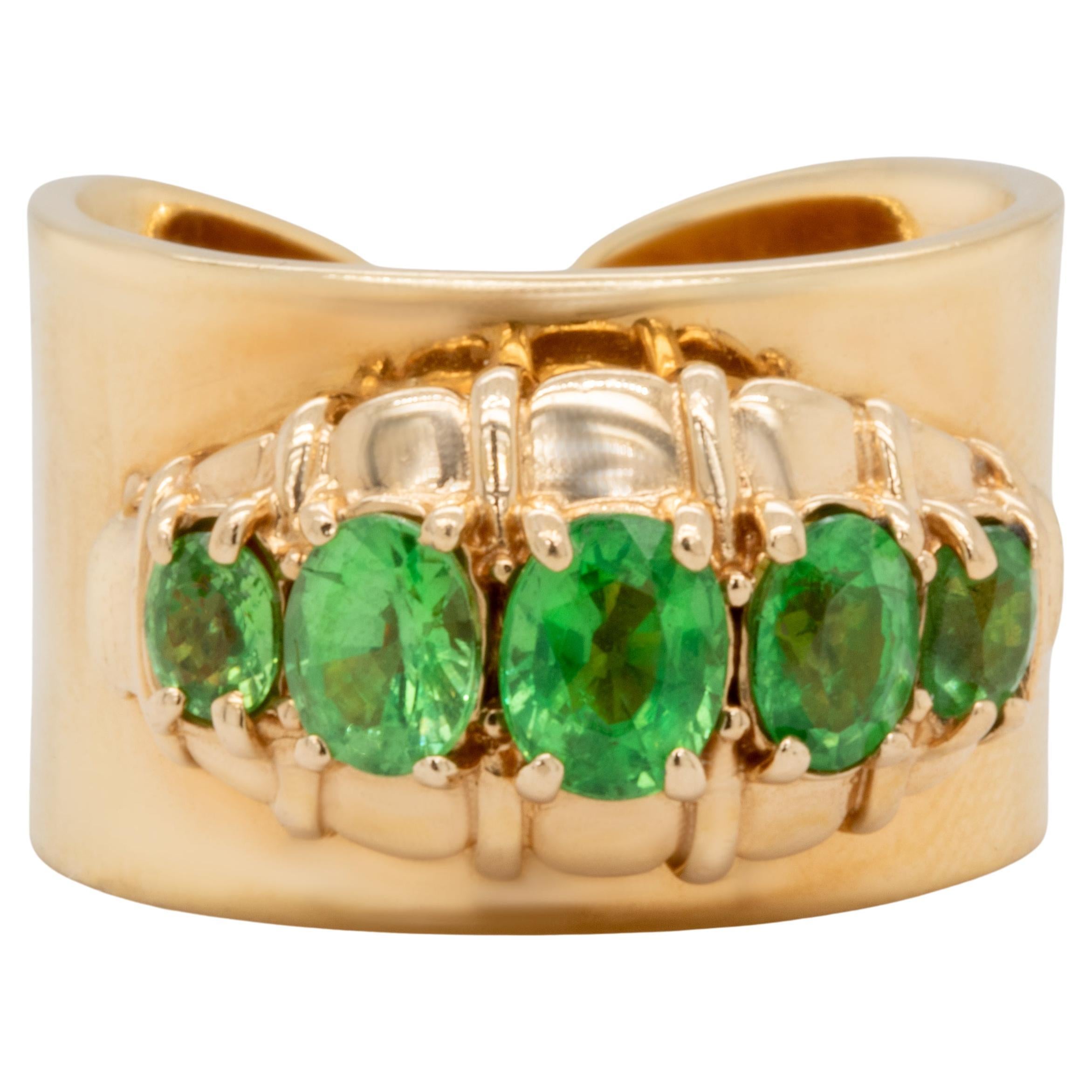 Rare Tsavorite and Green Garnets Ring 1.80 Carats 18K Yellow Gold For Sale