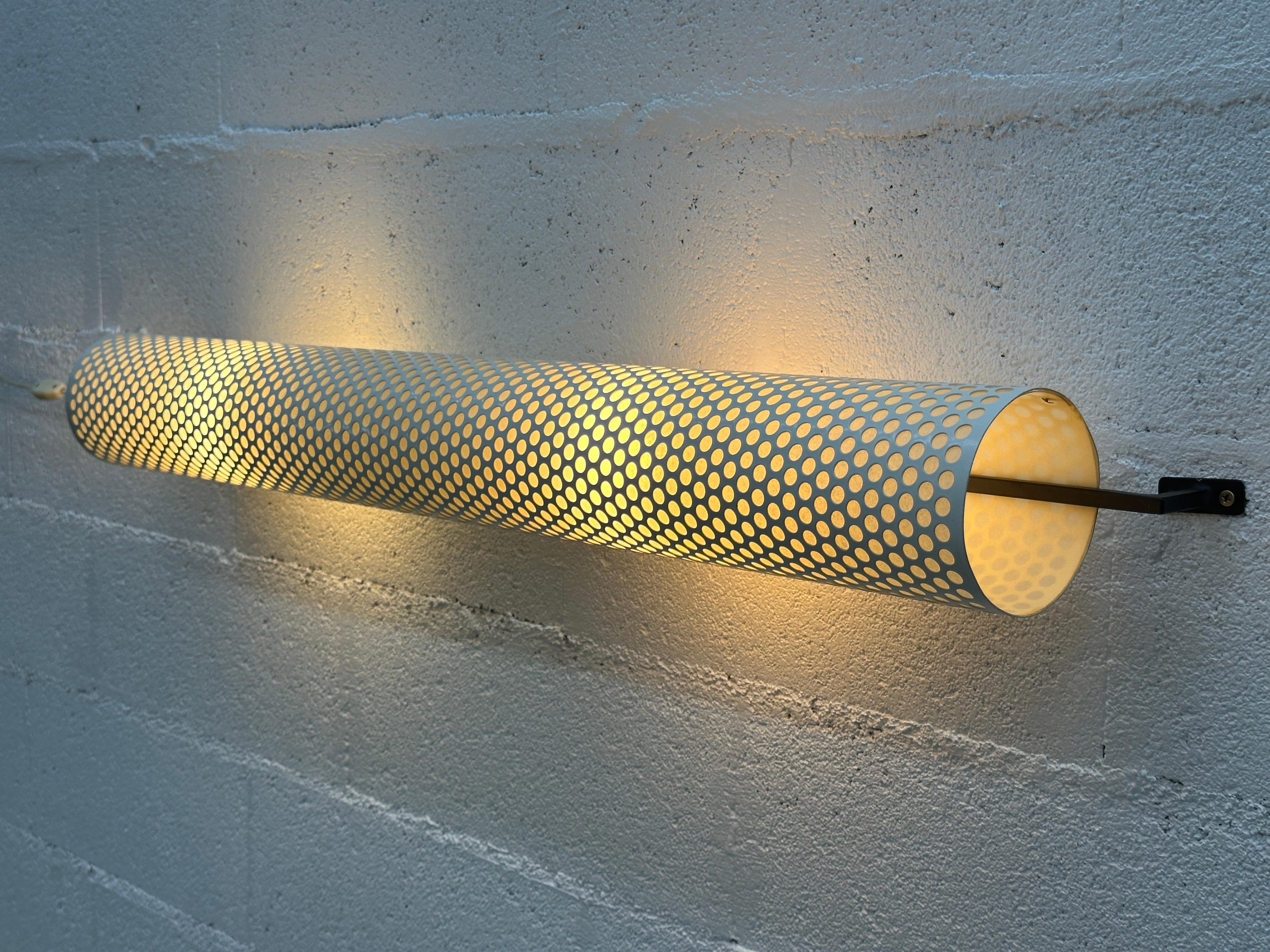 Rare tube wall lights by Robert Mathieu 1950 France (horizontally or vertically) For Sale 7